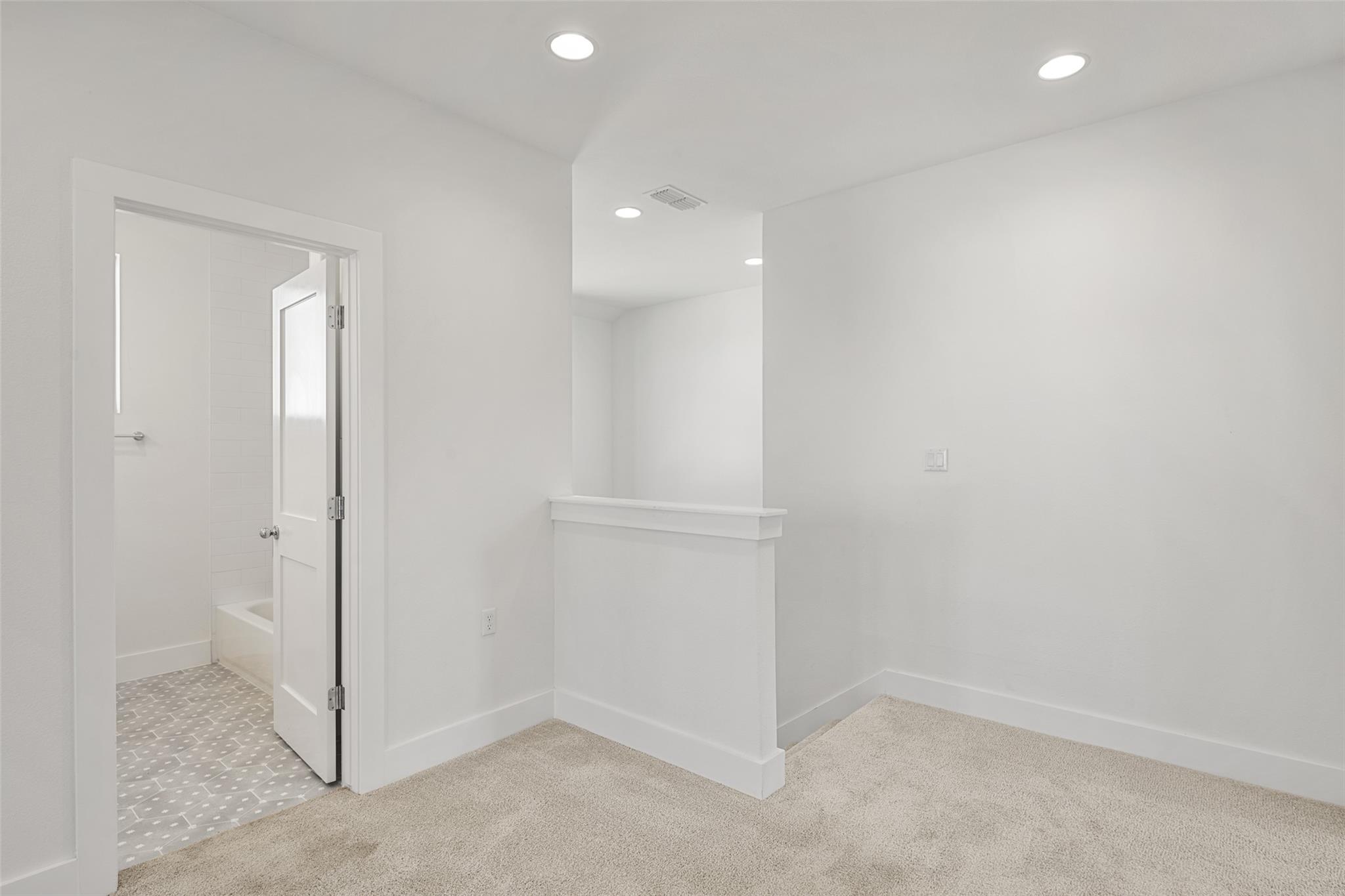 711 N Paleface Ranch Rd #8 Property Photo 19