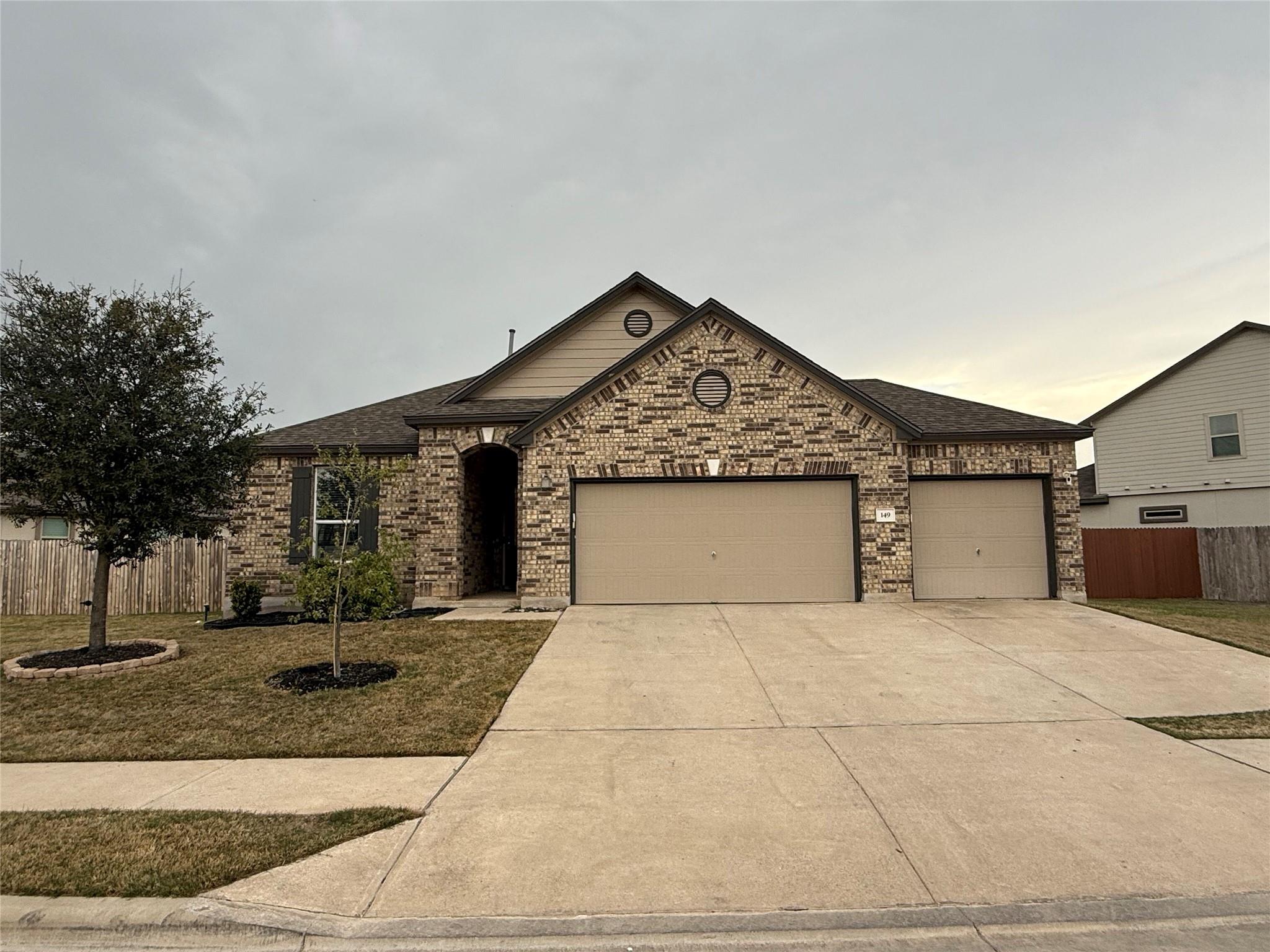 149 Alpine St Property Photo