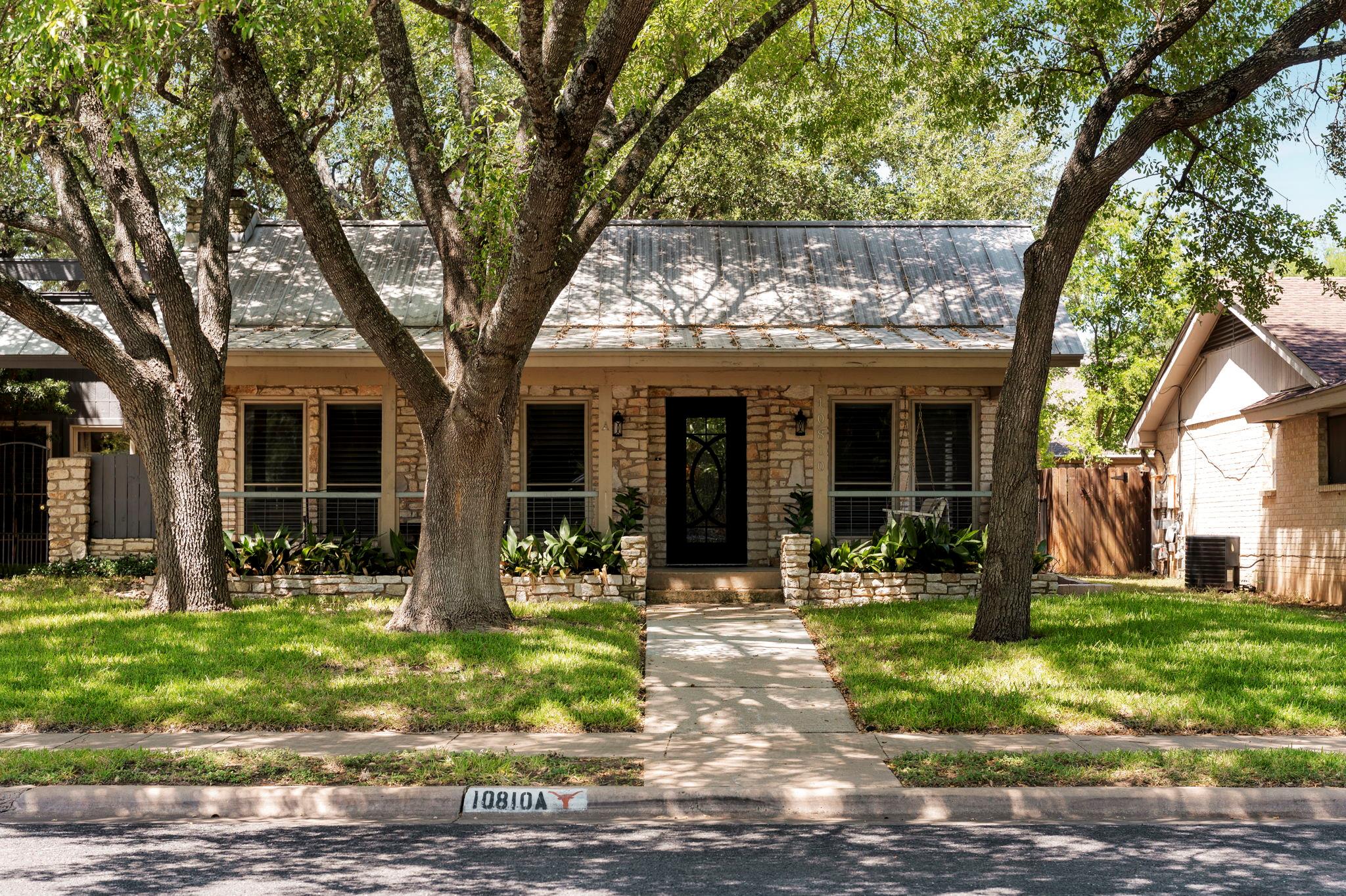 10810 Pinehurst Dr #1 Property Photo 1