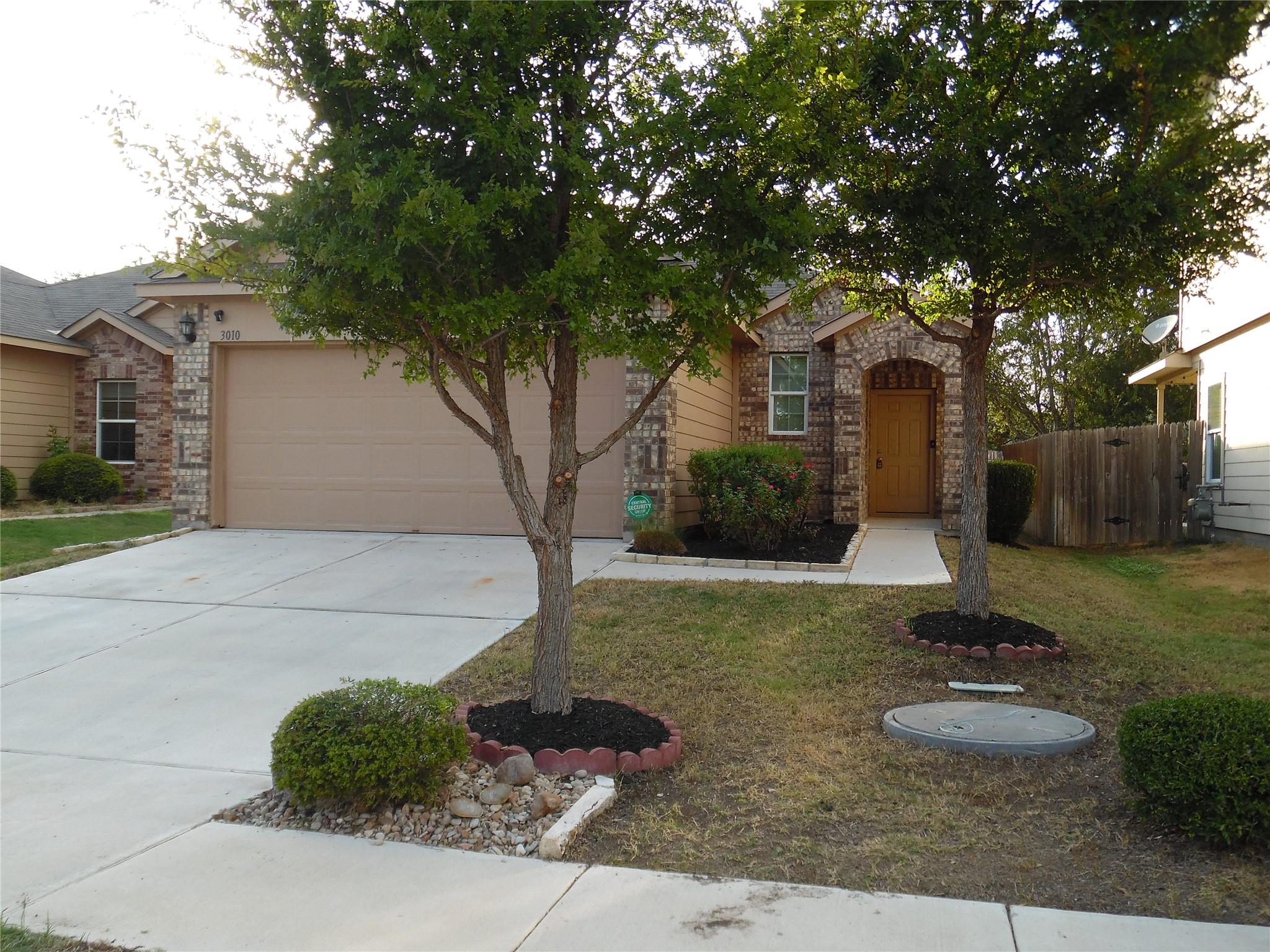 3010 Tilmon Ln Property Photo 1