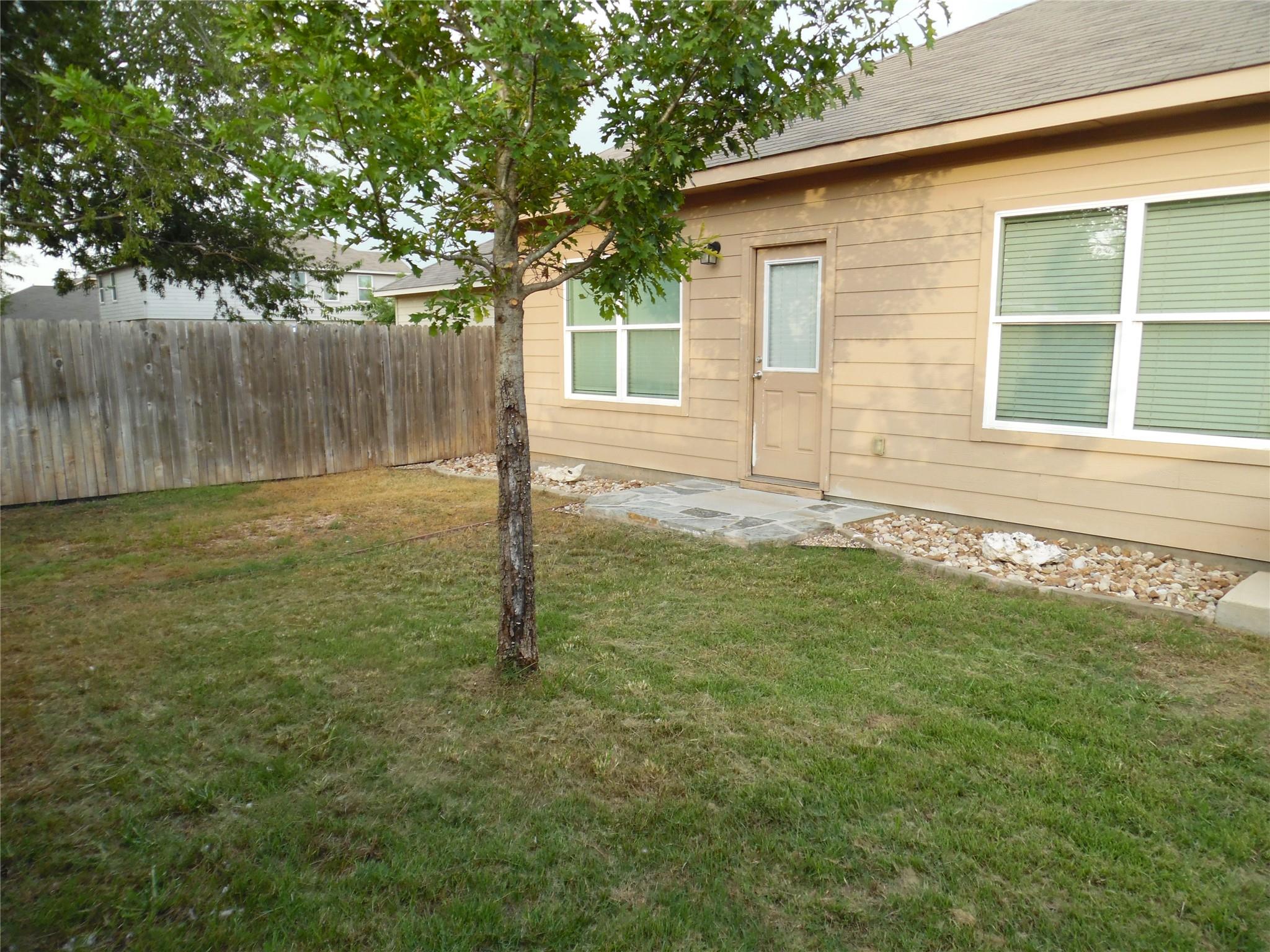 3010 Tilmon Ln Property Photo 15