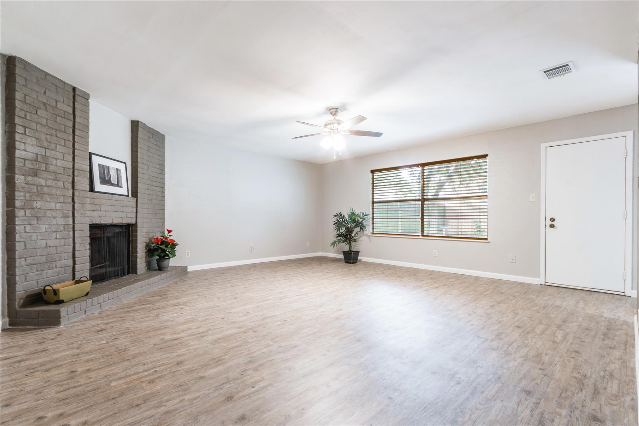 1209 Turtle Creek Blvd Property Photo 3