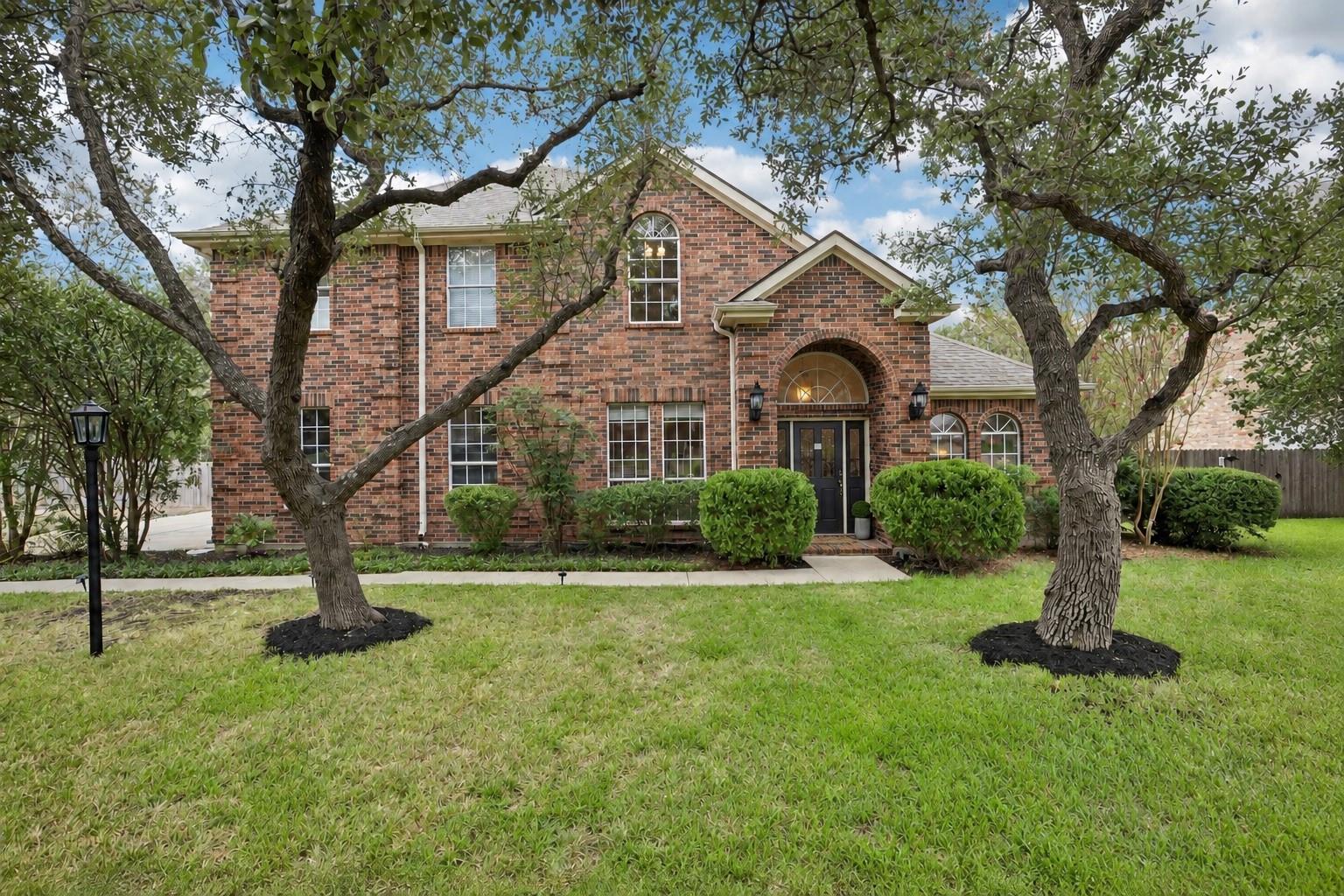 3915 Idalia Dr Property Photo 1