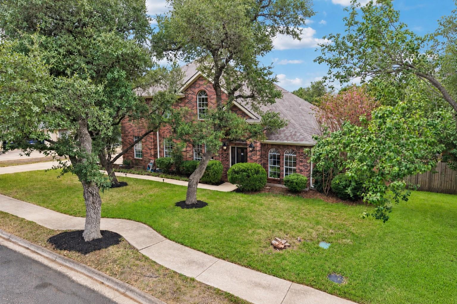 3915 Idalia Dr Property Photo 1