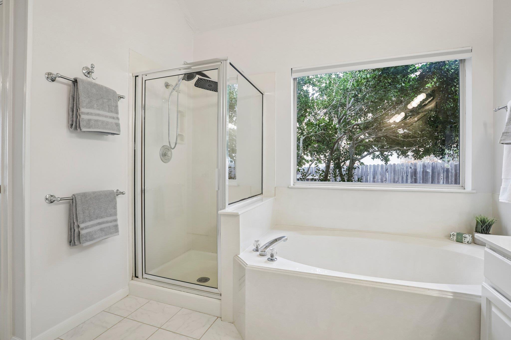 3915 Idalia Dr Property Photo 16