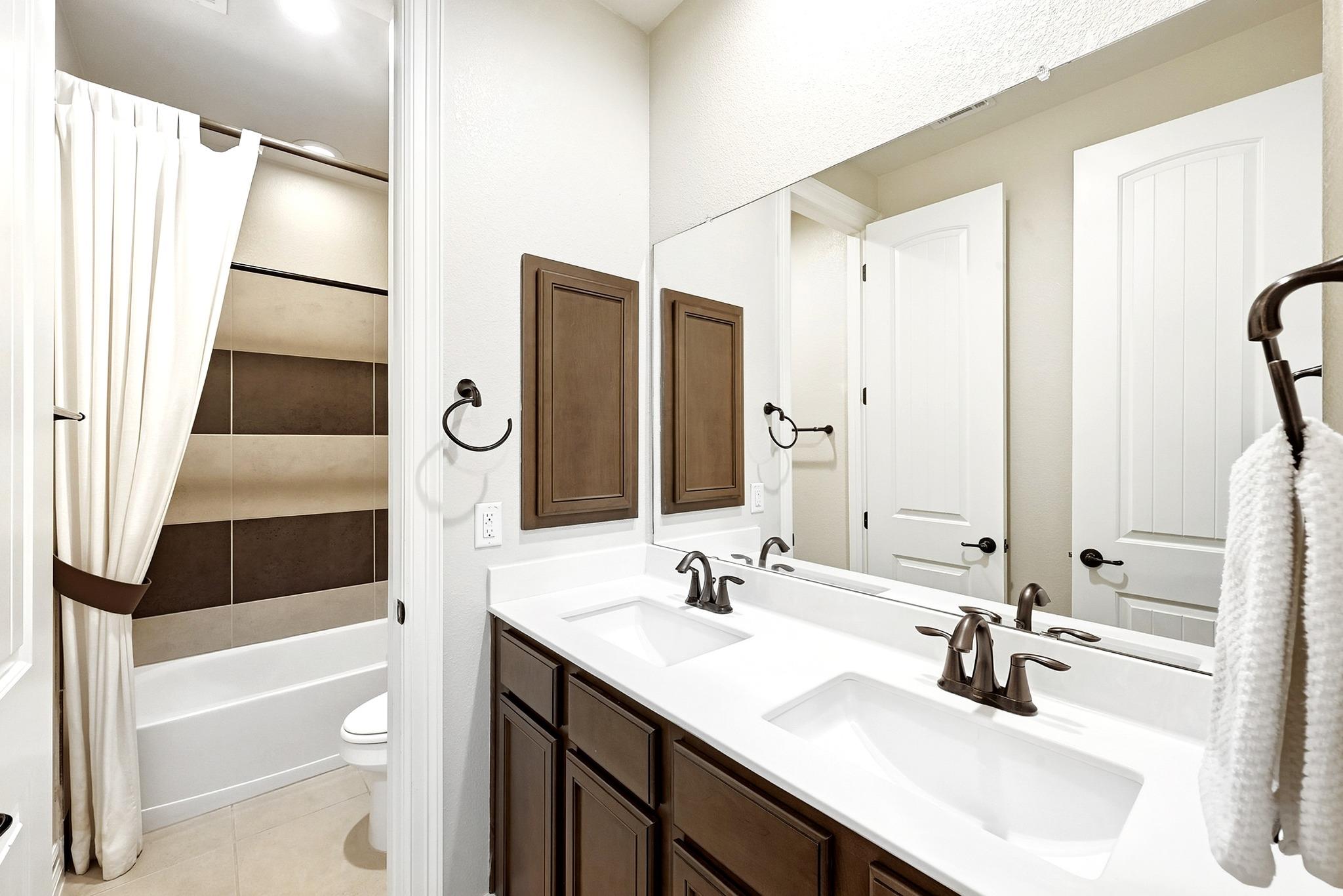 128 Summer Pointe Dr Property Photo 22