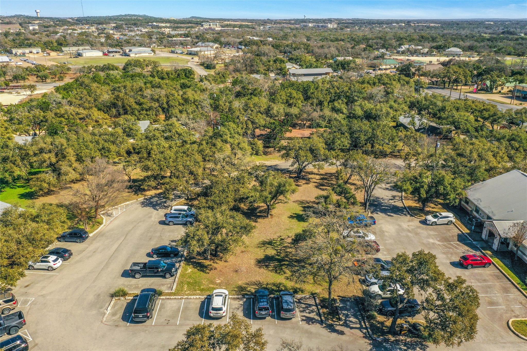 800 W Hwy 290 #e None Property Photo 4