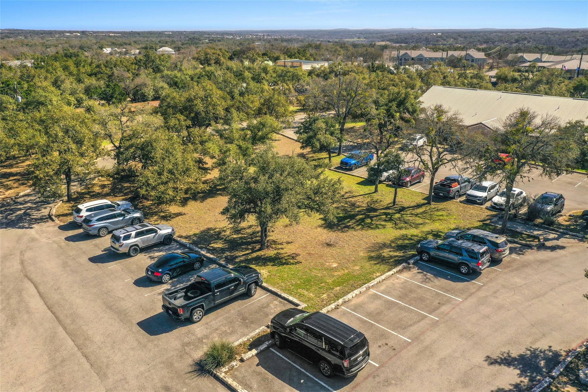800 W Hwy 290 #e None Property Photo 6