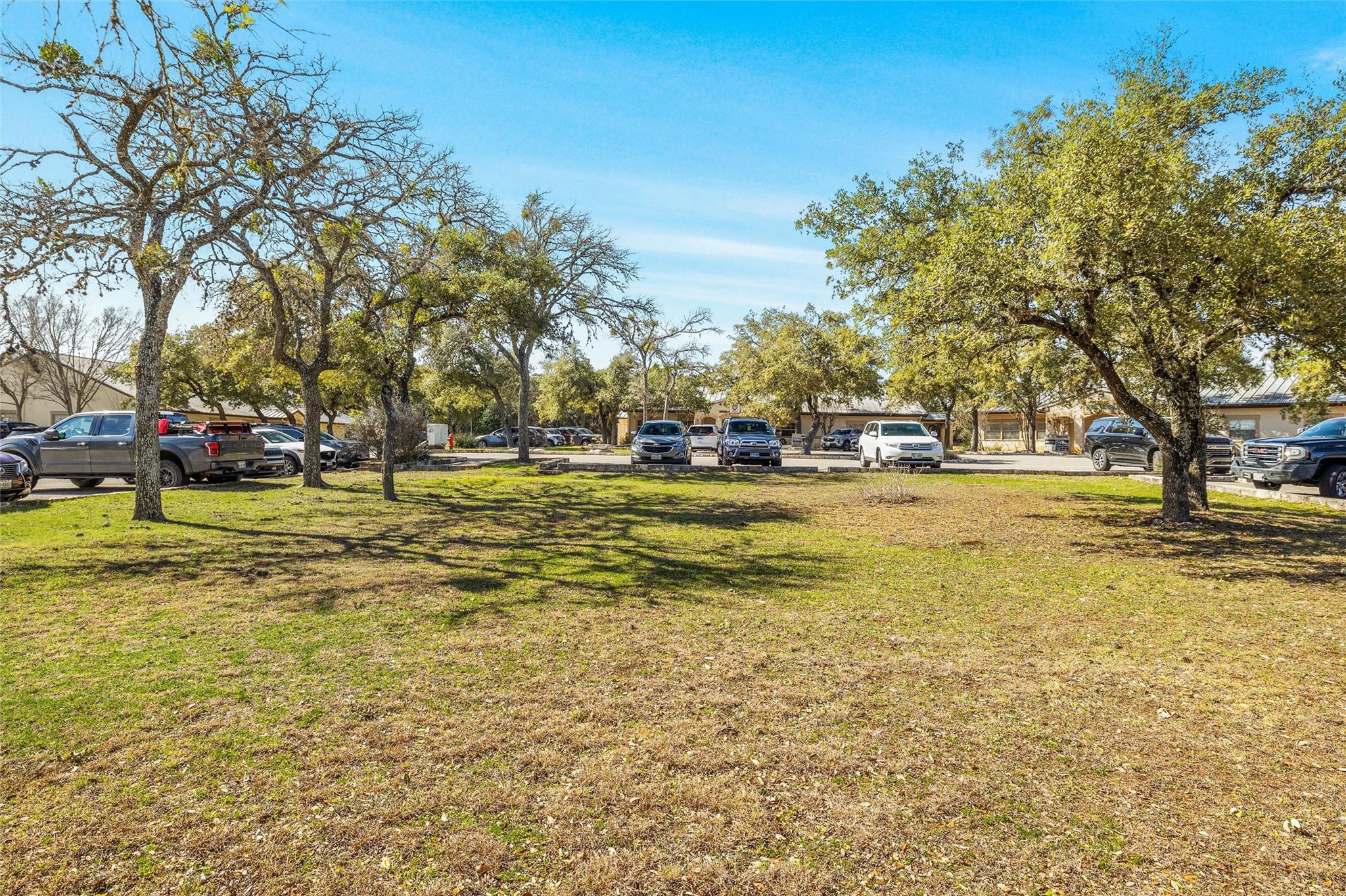800 W Hwy 290 #e None Property Photo 10