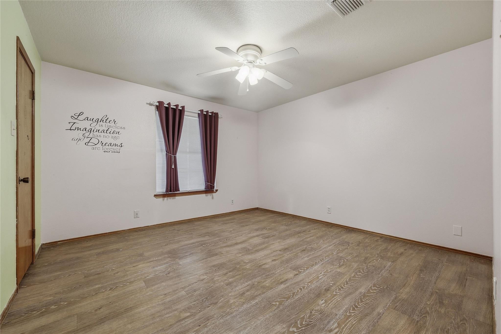 21404 Martin Ln Property Photo 20