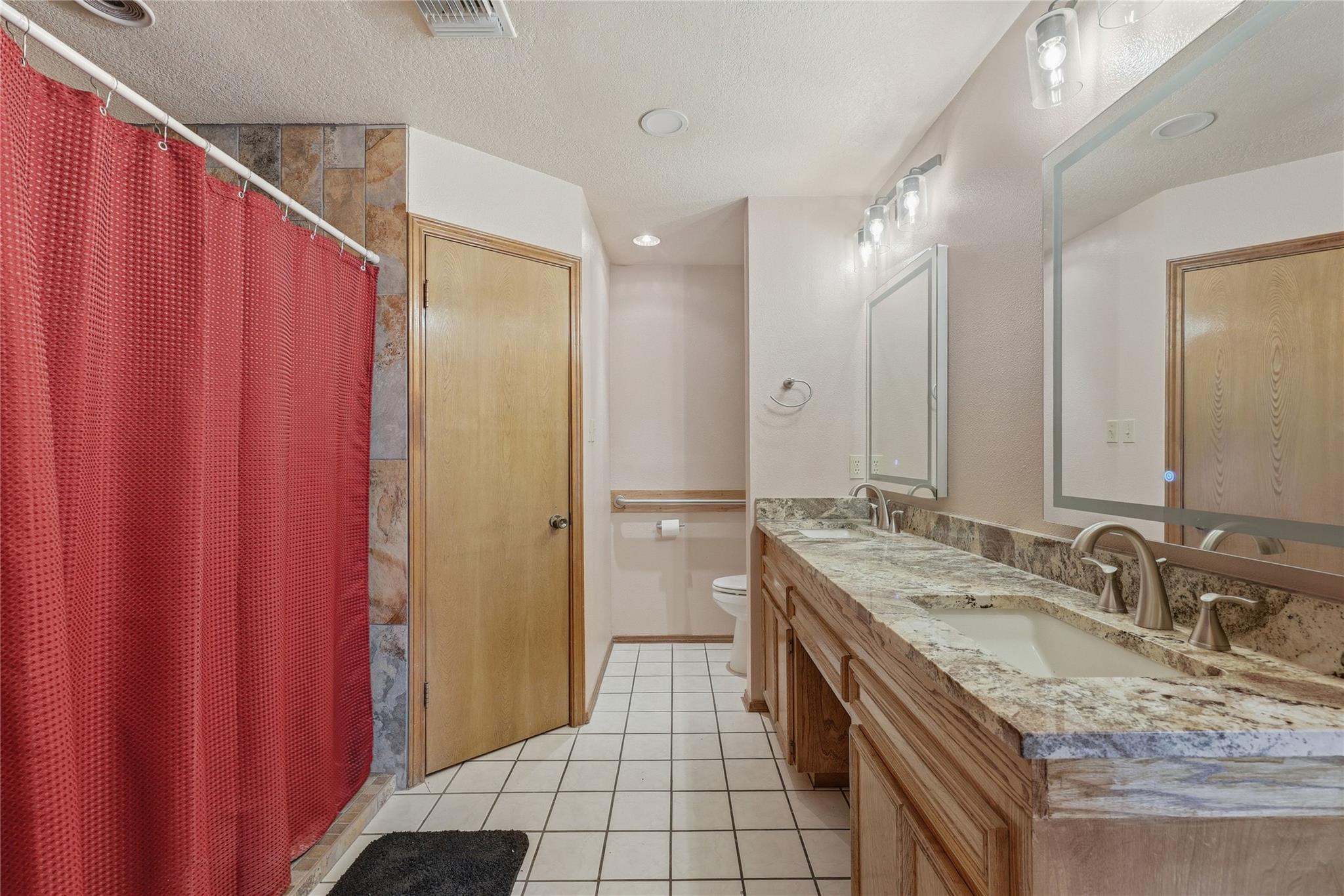 21404 Martin Ln Property Photo 22