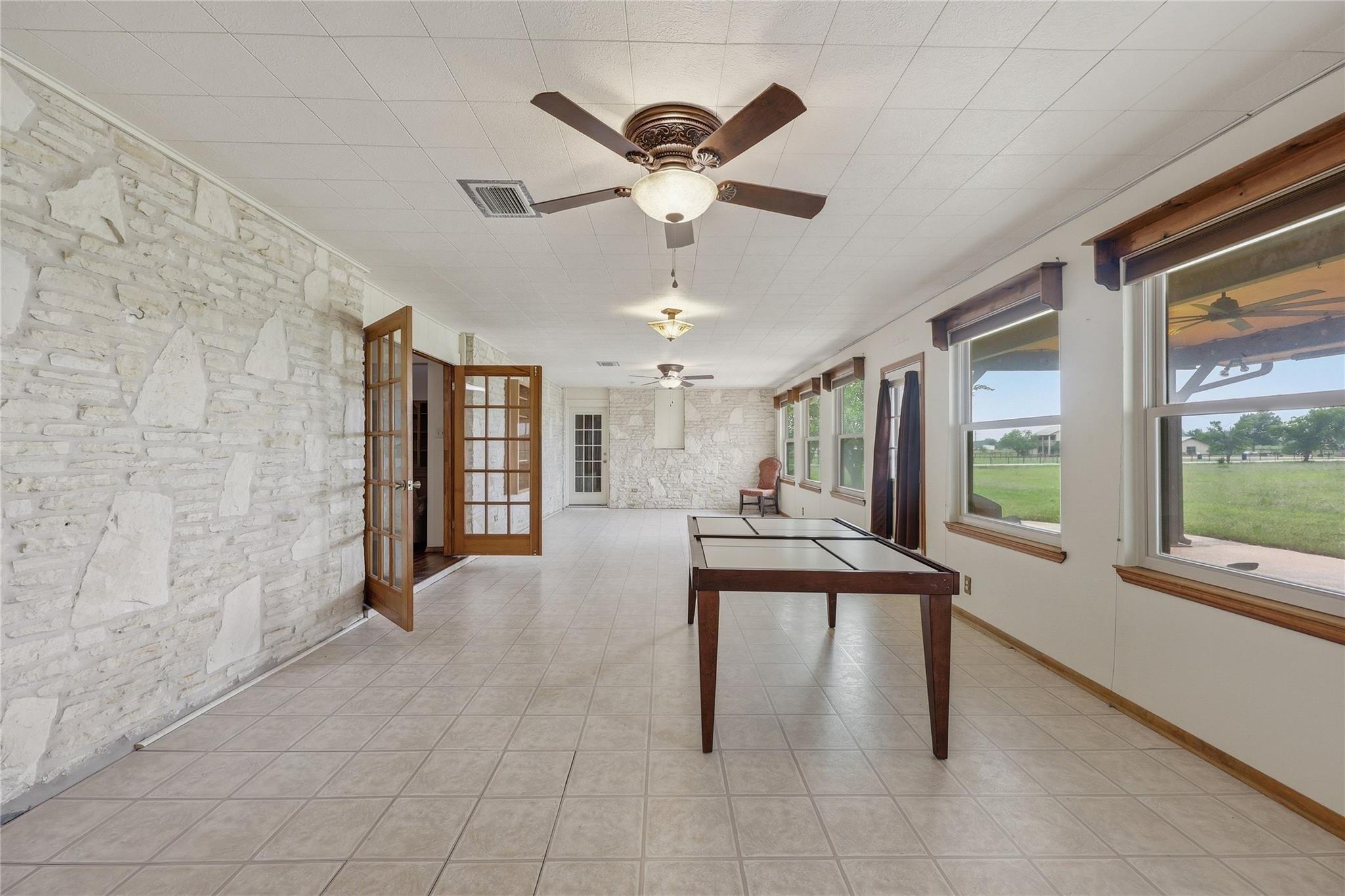 21404 Martin Ln Property Photo 26