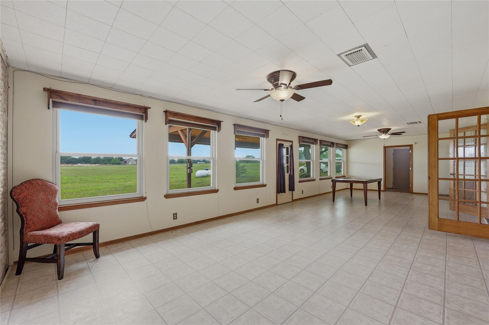 21404 Martin Ln Property Photo 28