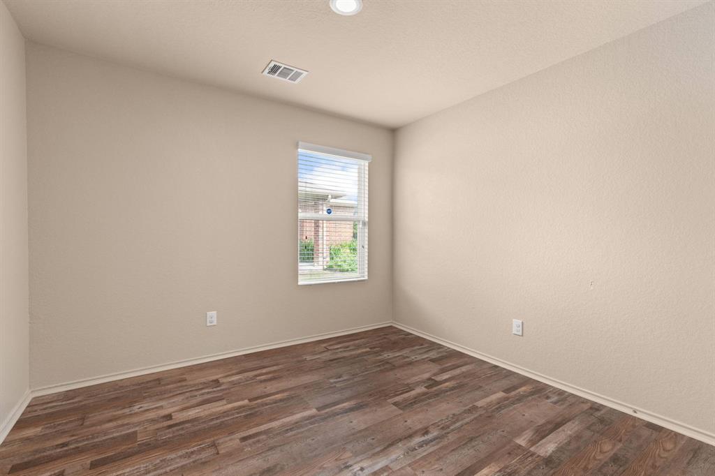 1425 Birmingham Dr Property Photo 18