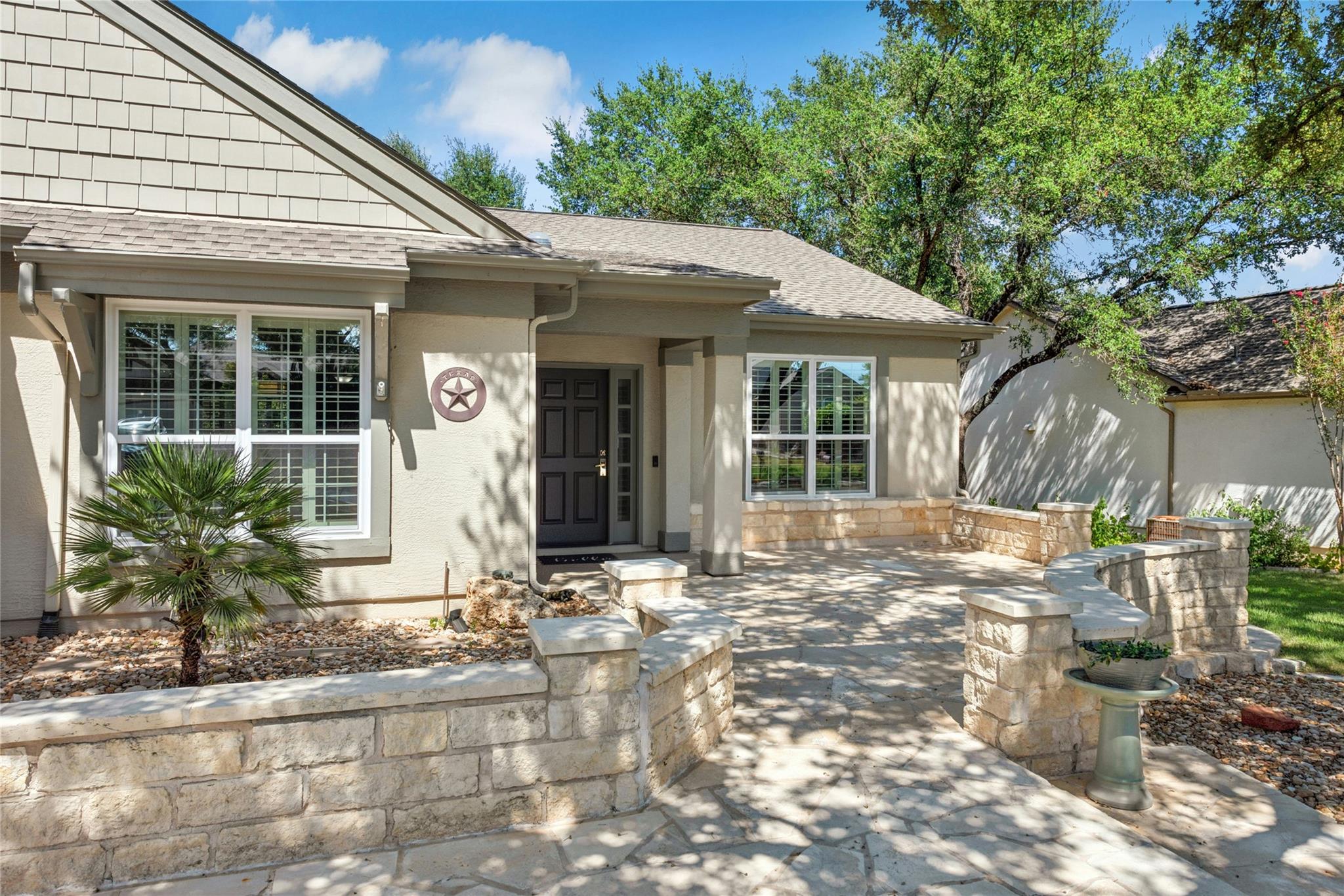 407 Dove Hollow Trl Property Photo 3