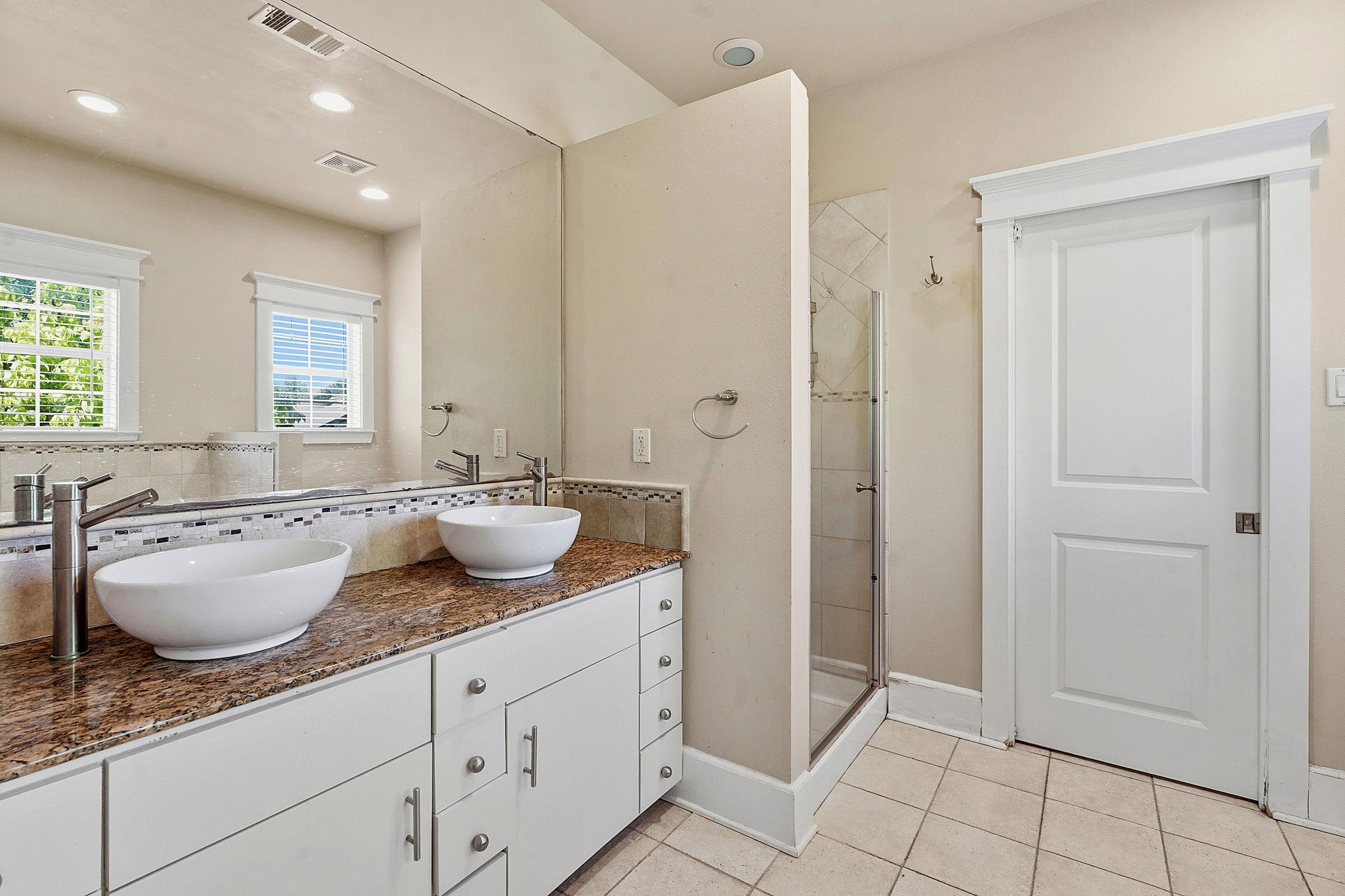 1305 Cometa St Property Photo 12