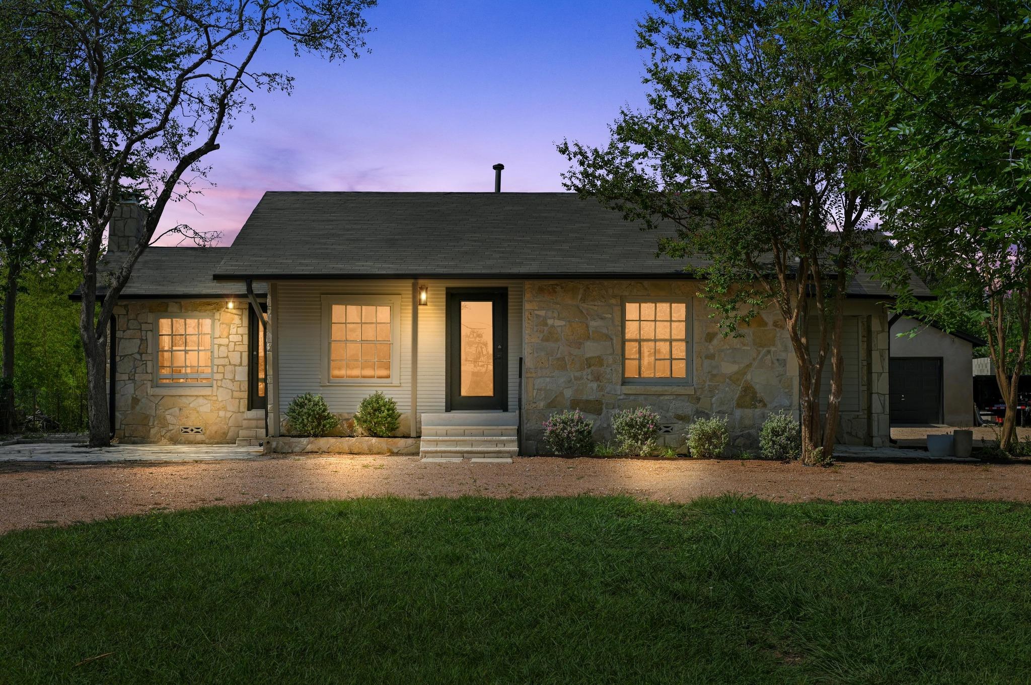 3501 Pecan Springs Rd Property Photo 1