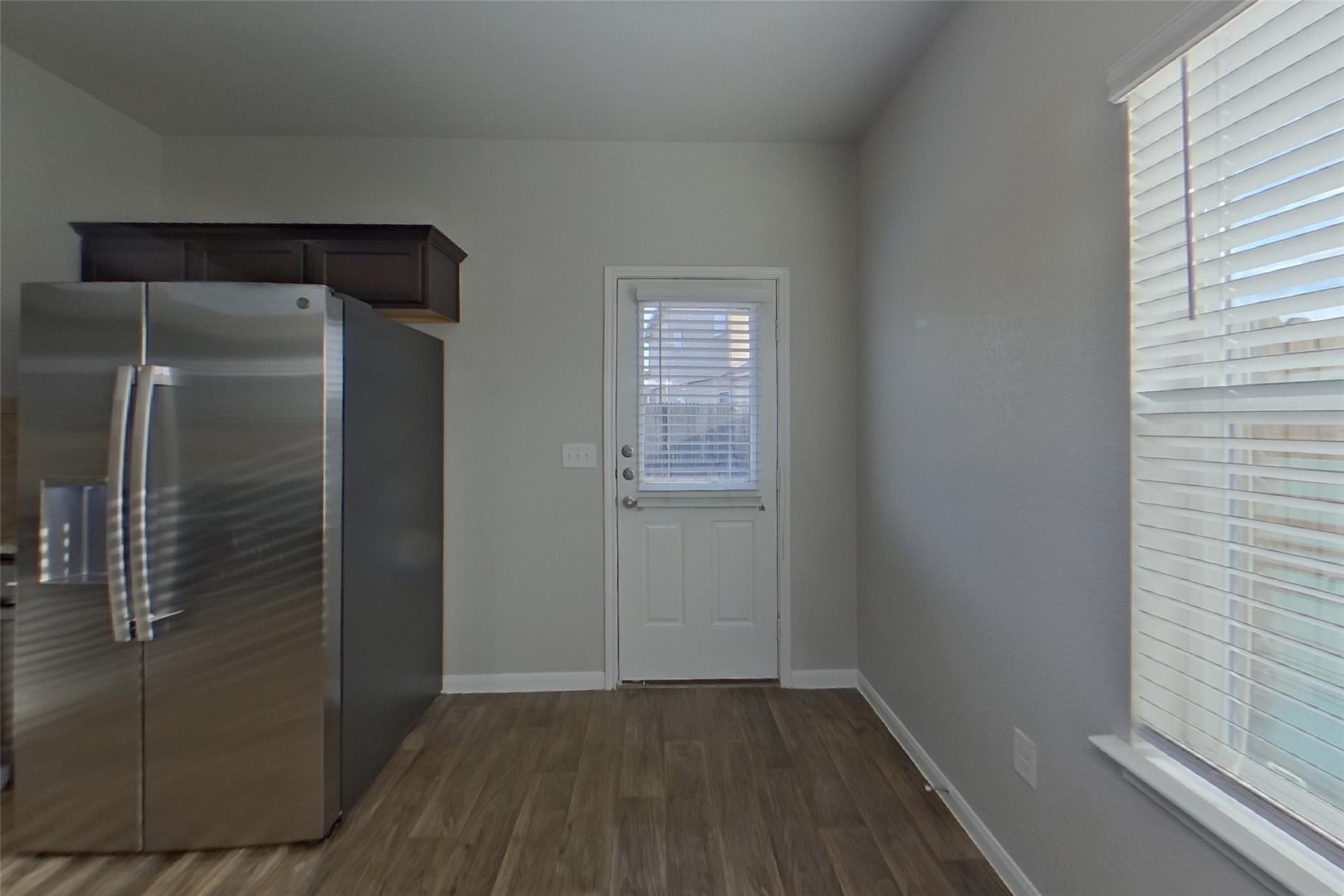 15012 Custis Ln Property Photo 5