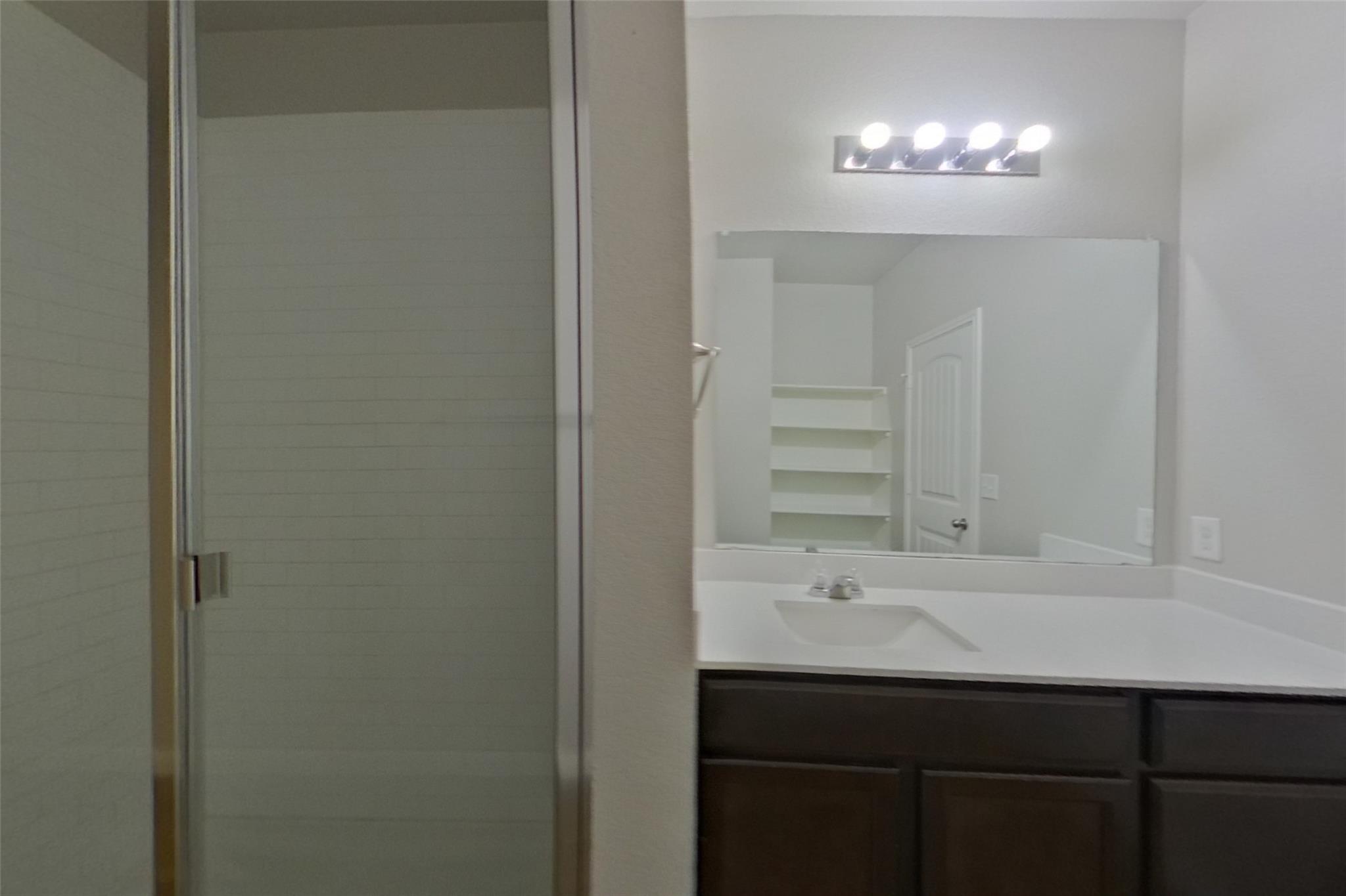 15012 Custis Ln Property Photo 8