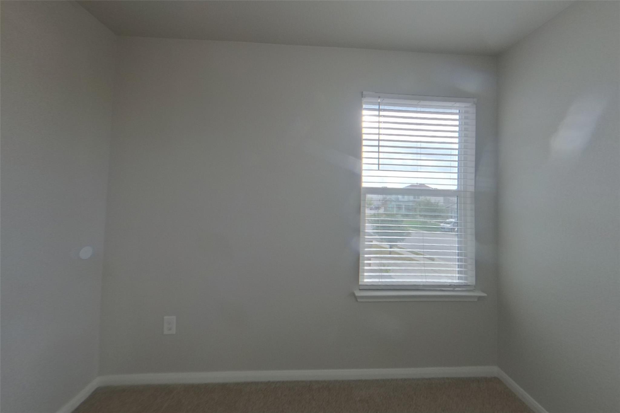 15012 Custis Ln Property Photo 12