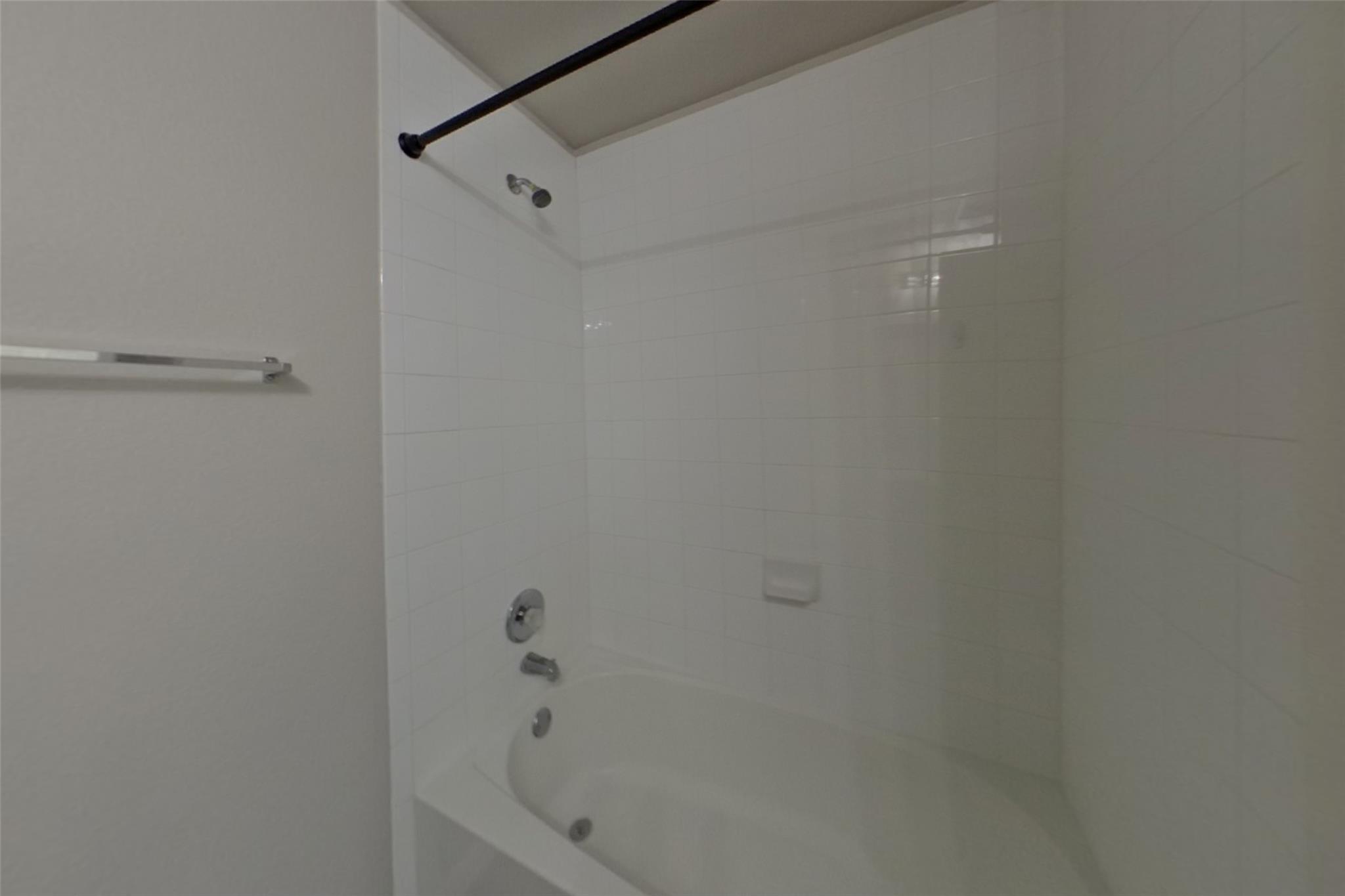 15012 Custis Ln Property Photo 14