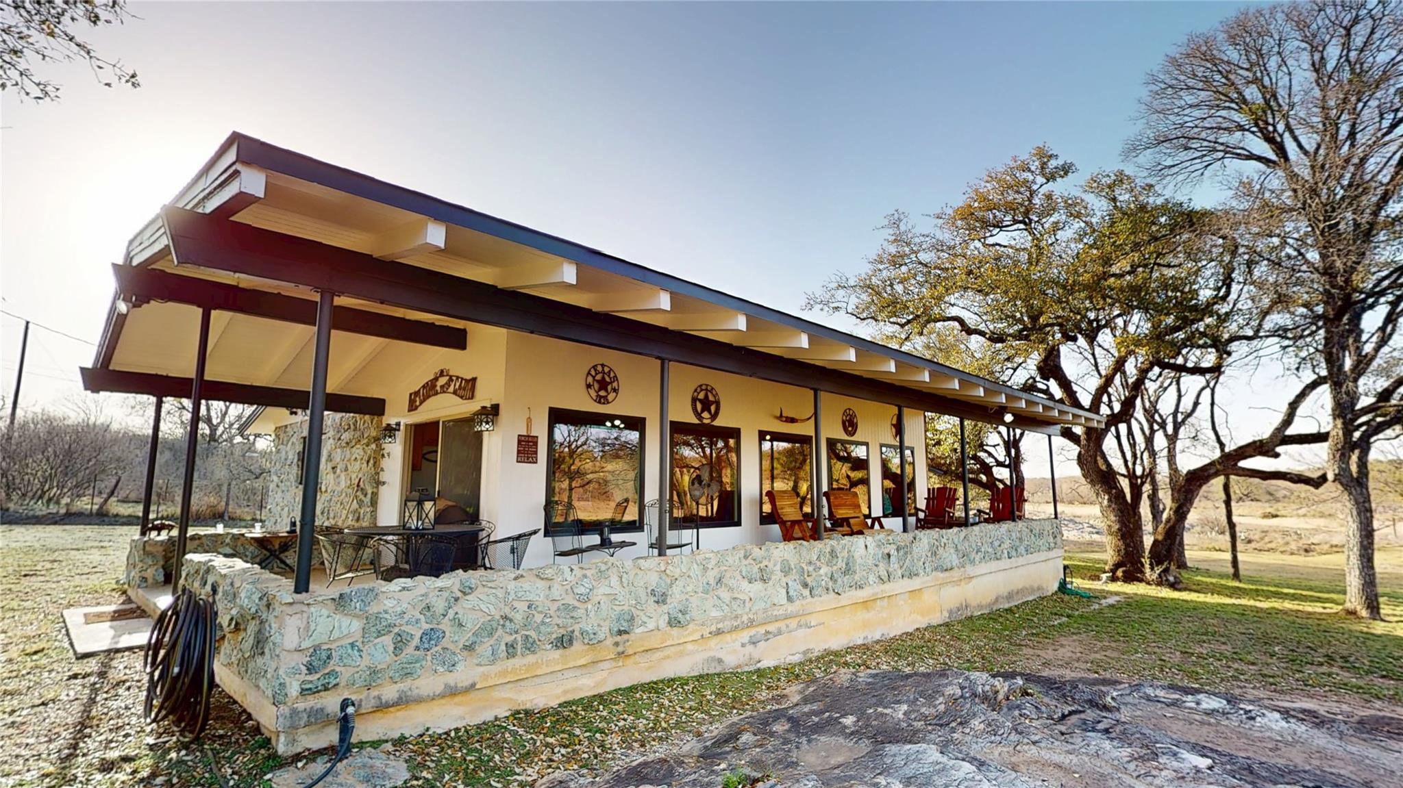Packsaddle Real Estate Listings Main Image