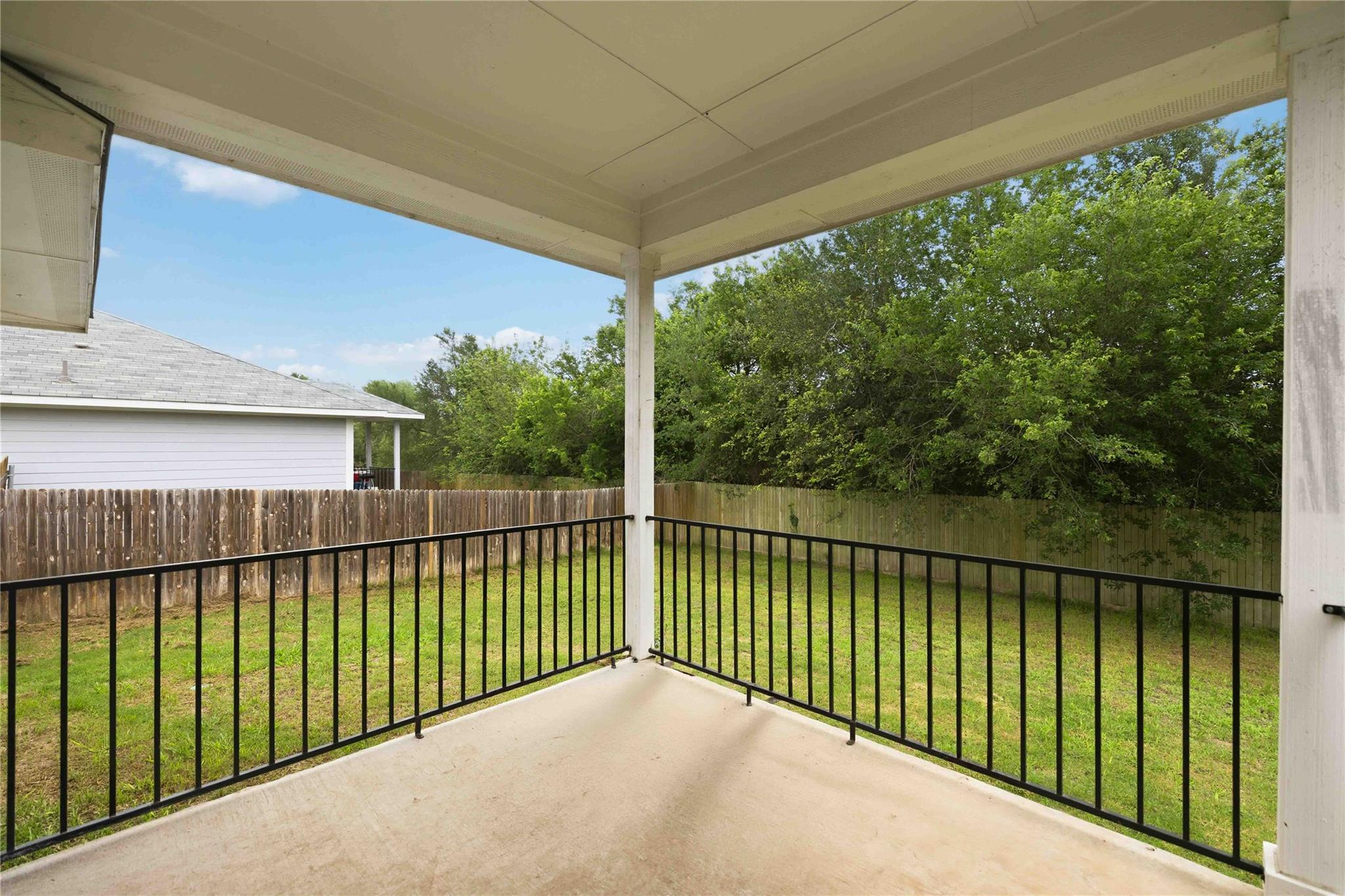 107 Saranac Dr Property Photo 14