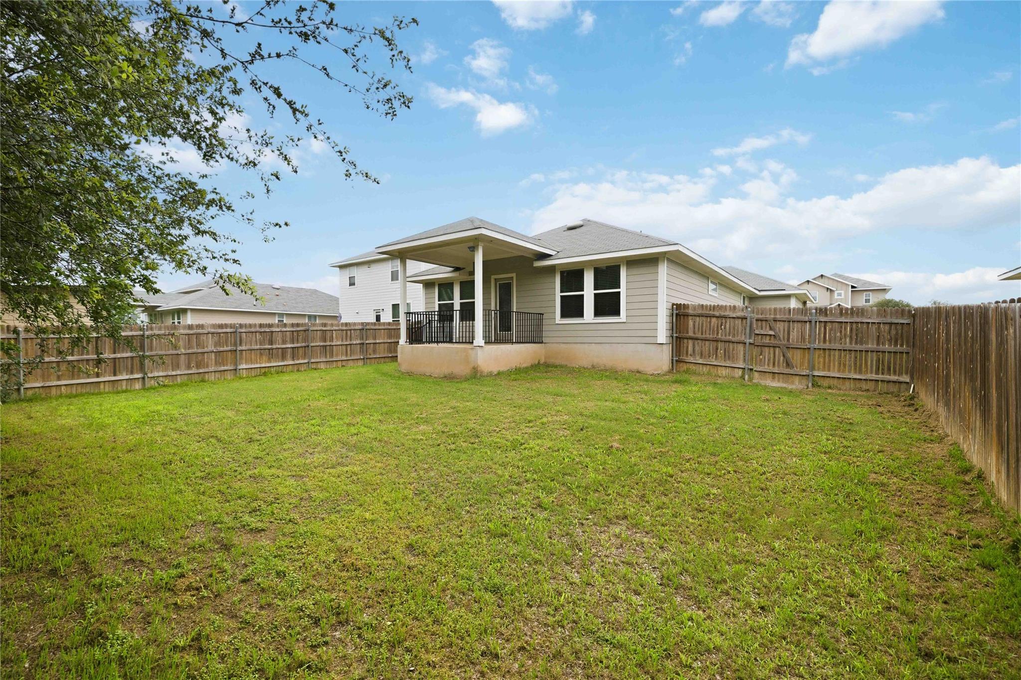 107 Saranac Dr Property Photo 15