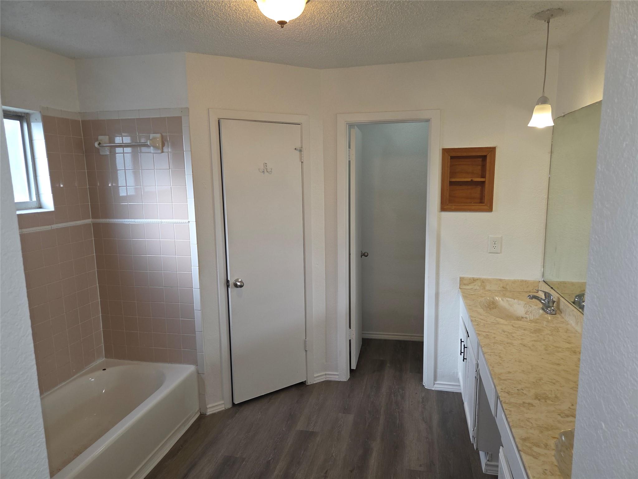 9019 Texas Sun Dr Property Photo 6