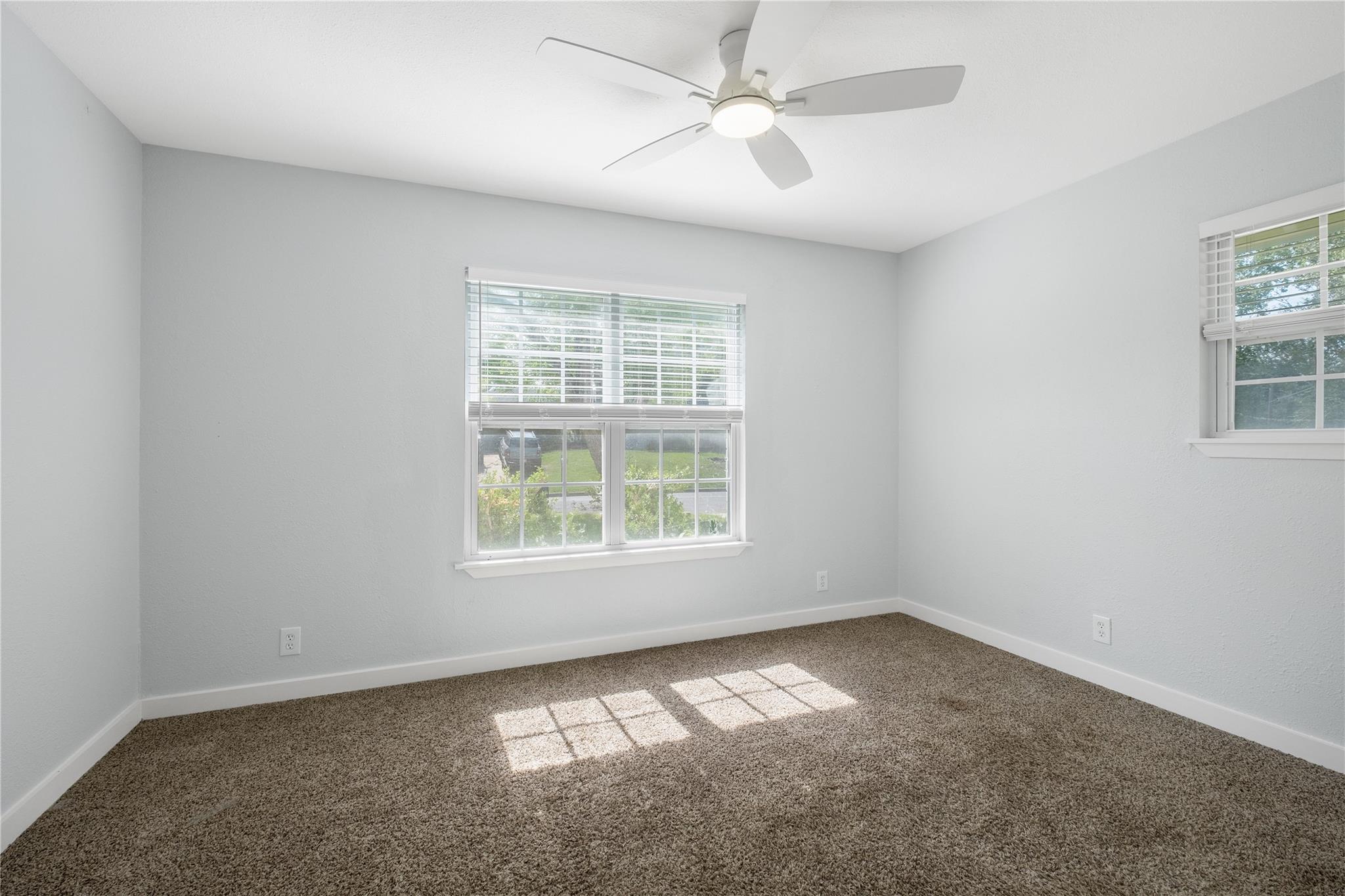 5504 Coventry Ln Property Photo 10