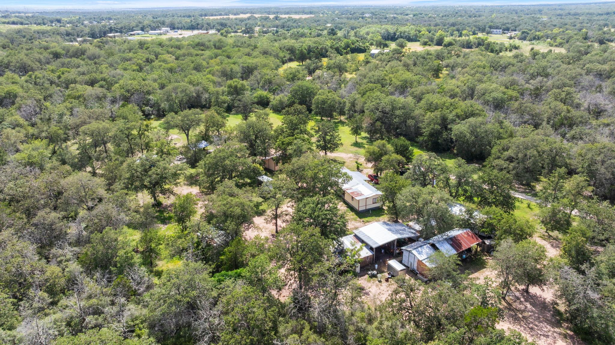 20311 Ed Acklin Rd Property Photo 11
