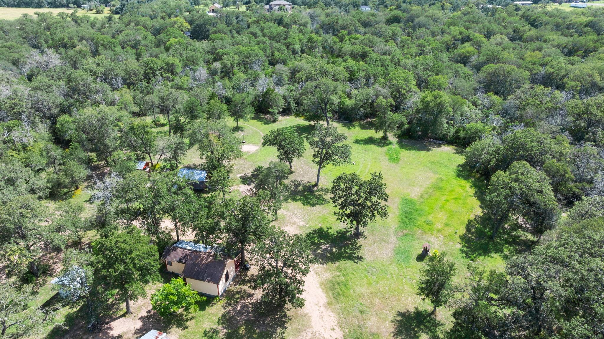 20311 Ed Acklin Rd Property Photo 17