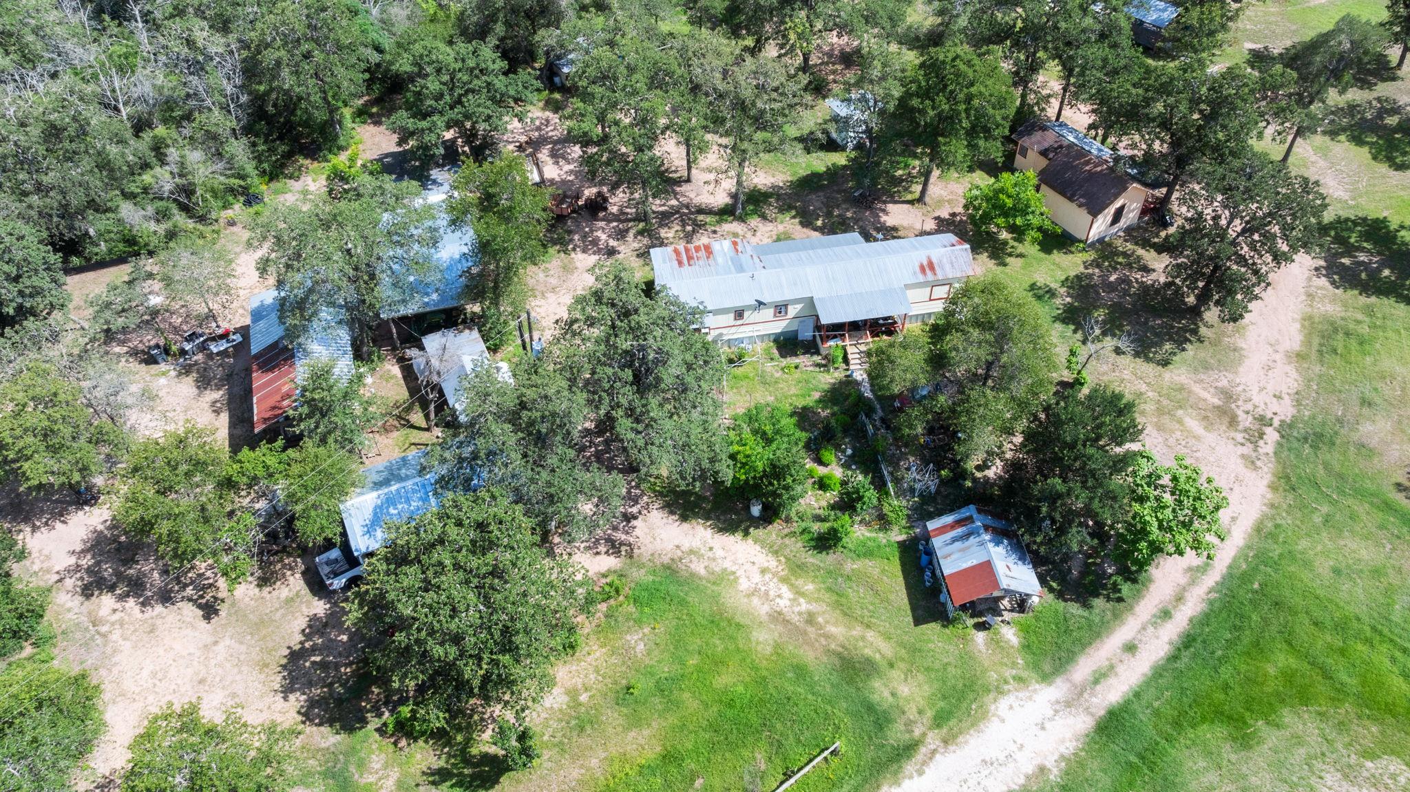 20311 Ed Acklin Rd Property Photo 18