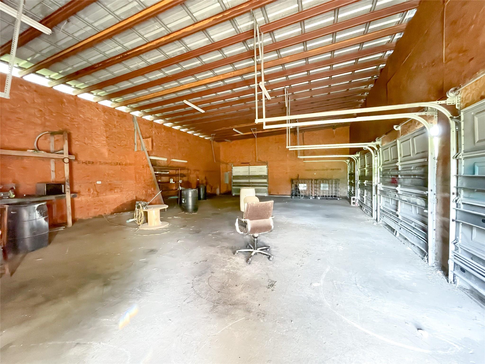 144 Old Bastrop Rd Property Photo 5