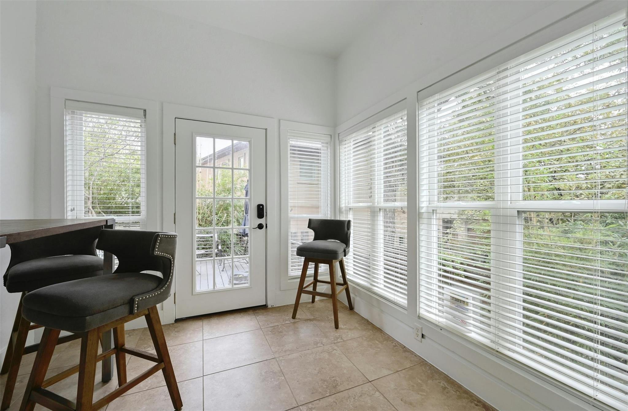 1301 Newning Ave #b Property Photo 11