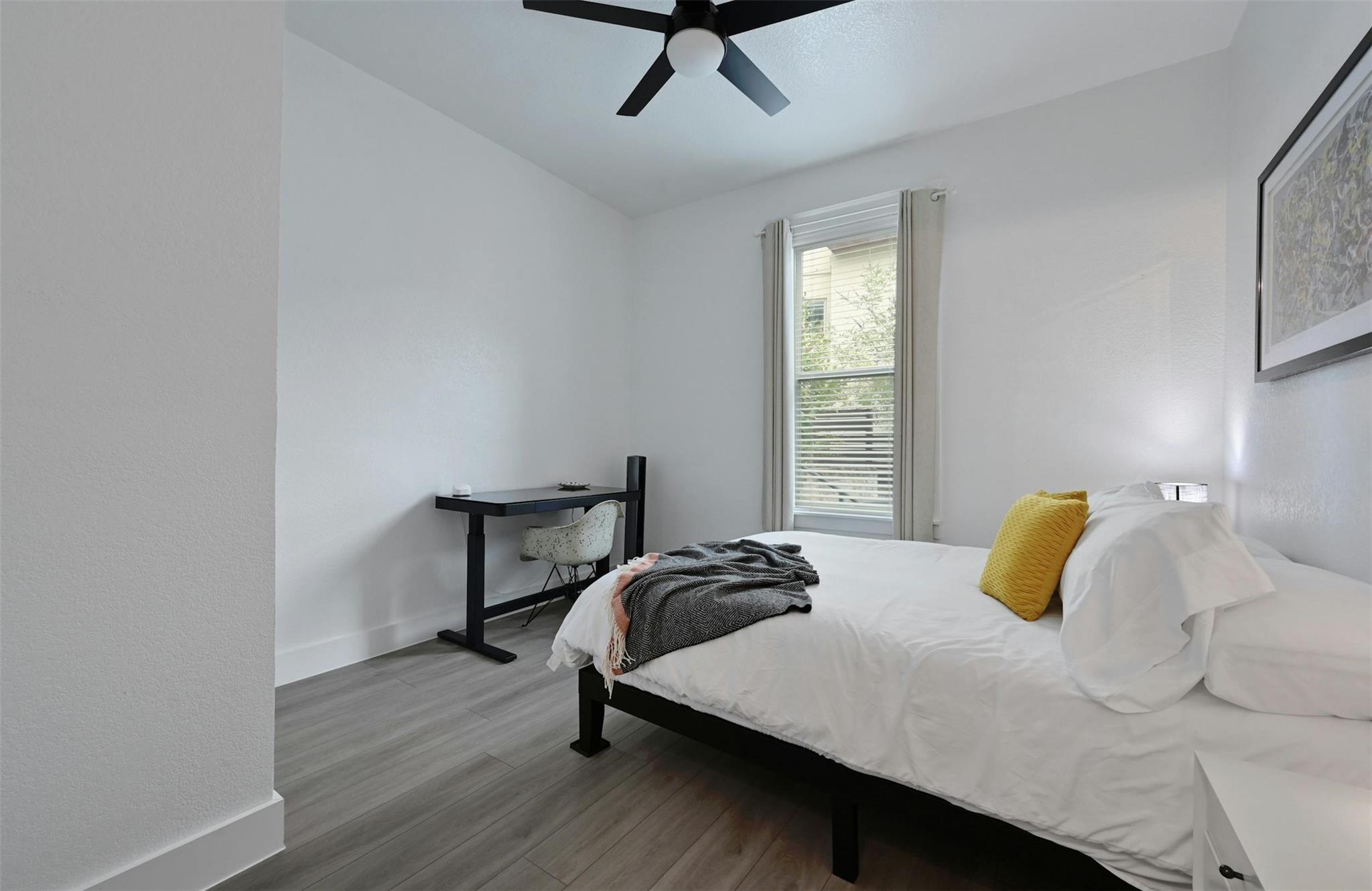 1301 Newning Ave #b Property Photo 15
