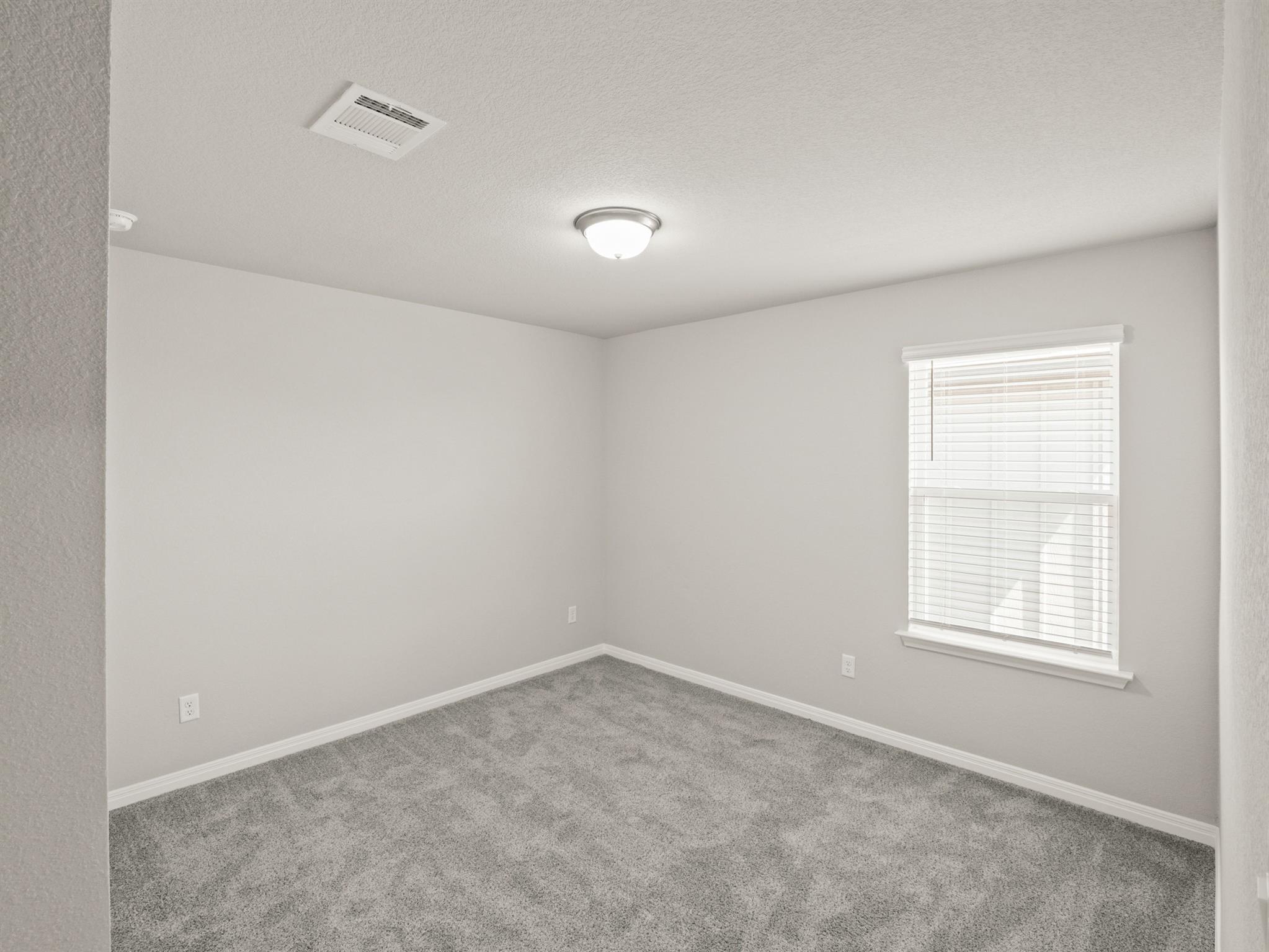 121 Greenway Ln Property Photo 6