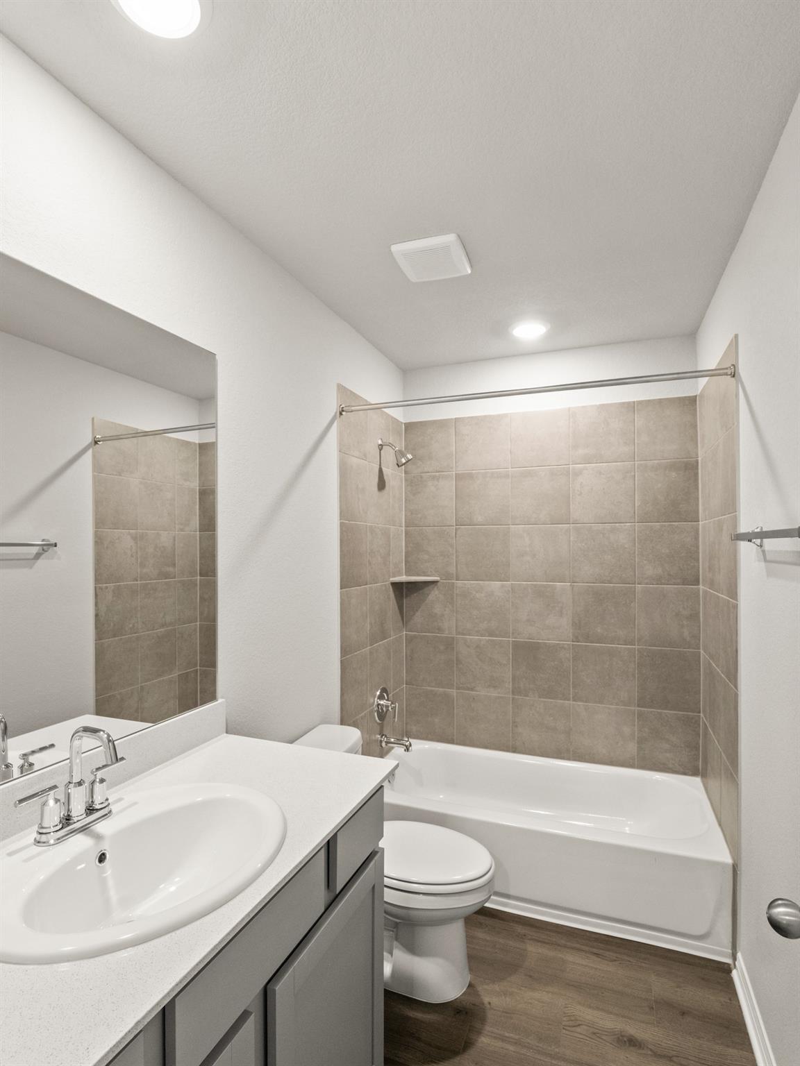 121 Greenway Ln Property Photo 7
