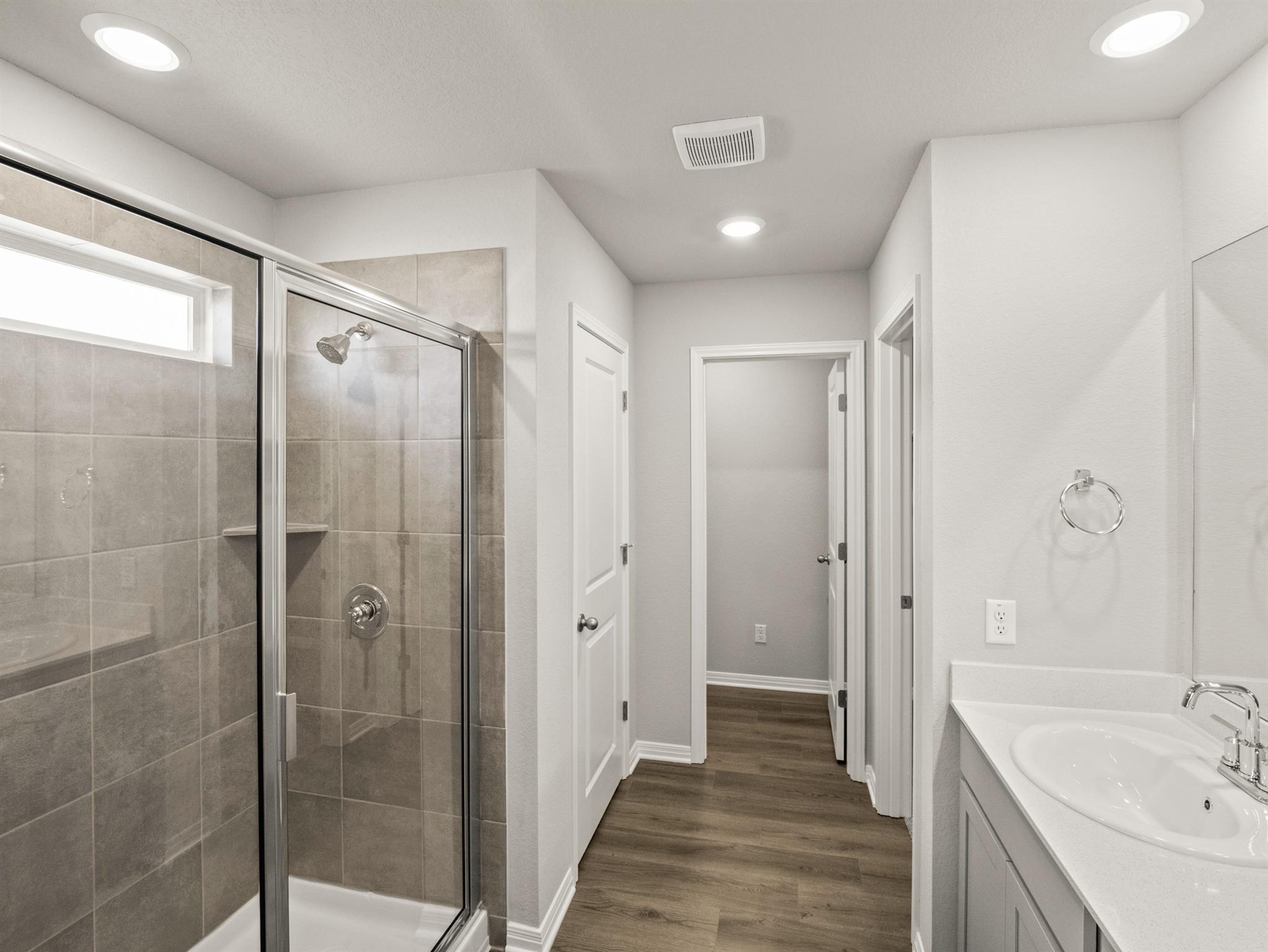 121 Greenway Ln Property Photo 14