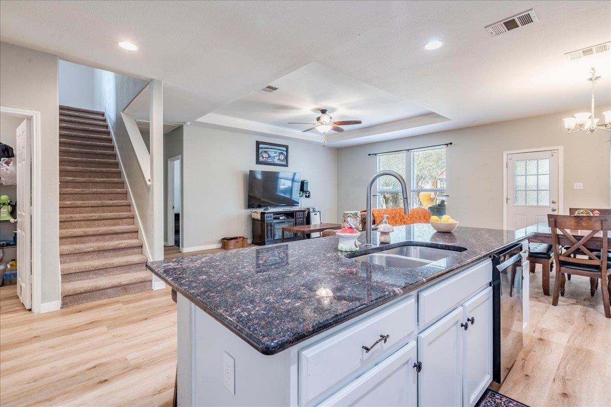 1054 Clark Brothers Dr Property Photo 7