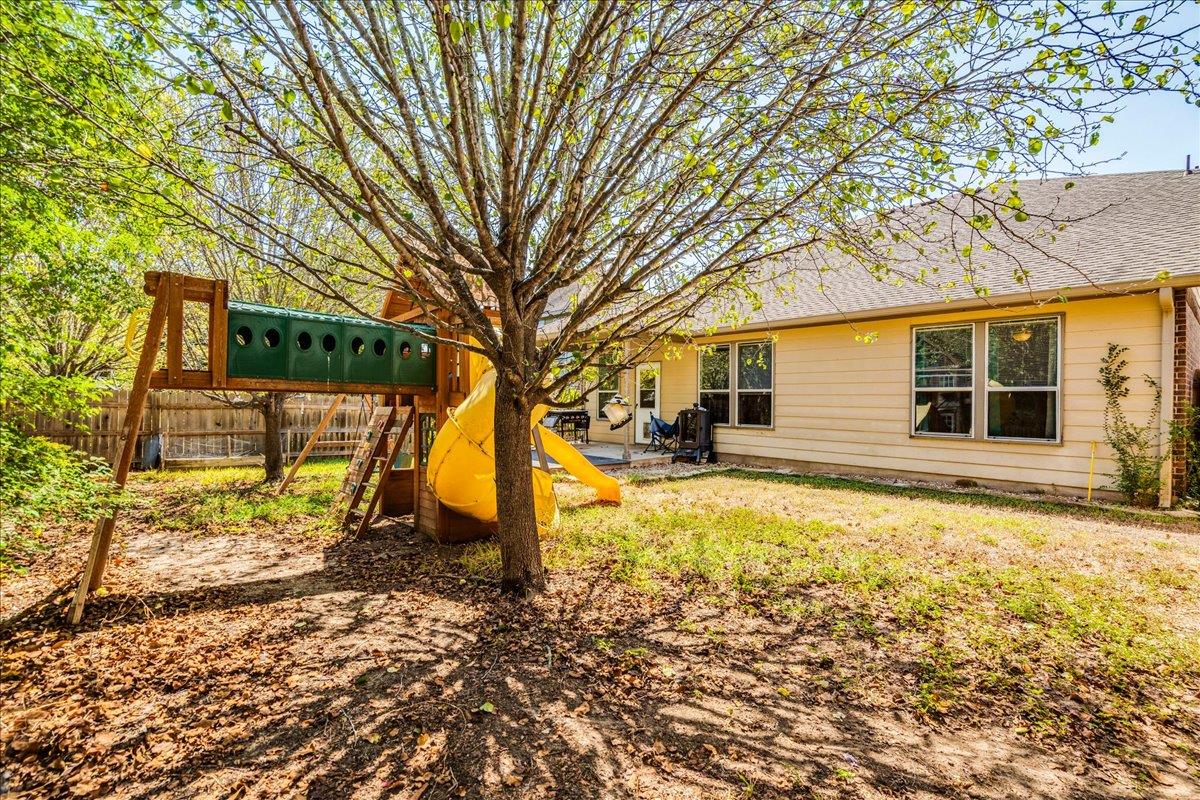 1054 Clark Brothers Dr Property Photo 34