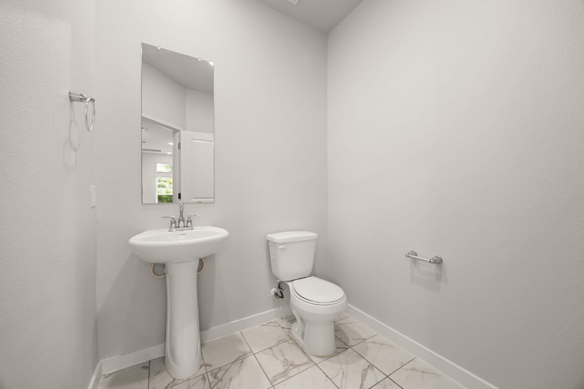 605 W South St #332 Property Photo 17