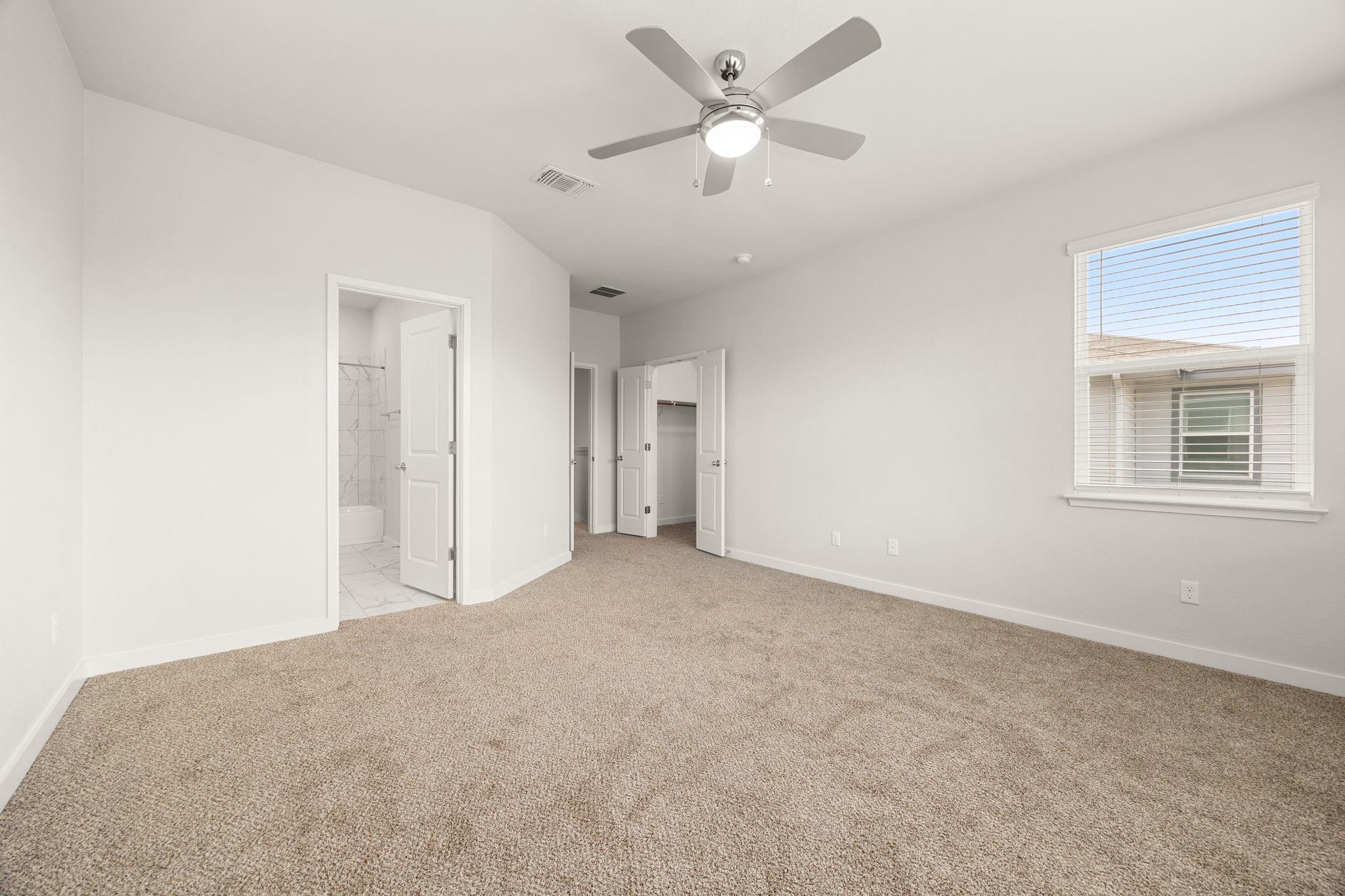 605 W South St #332 Property Photo 19