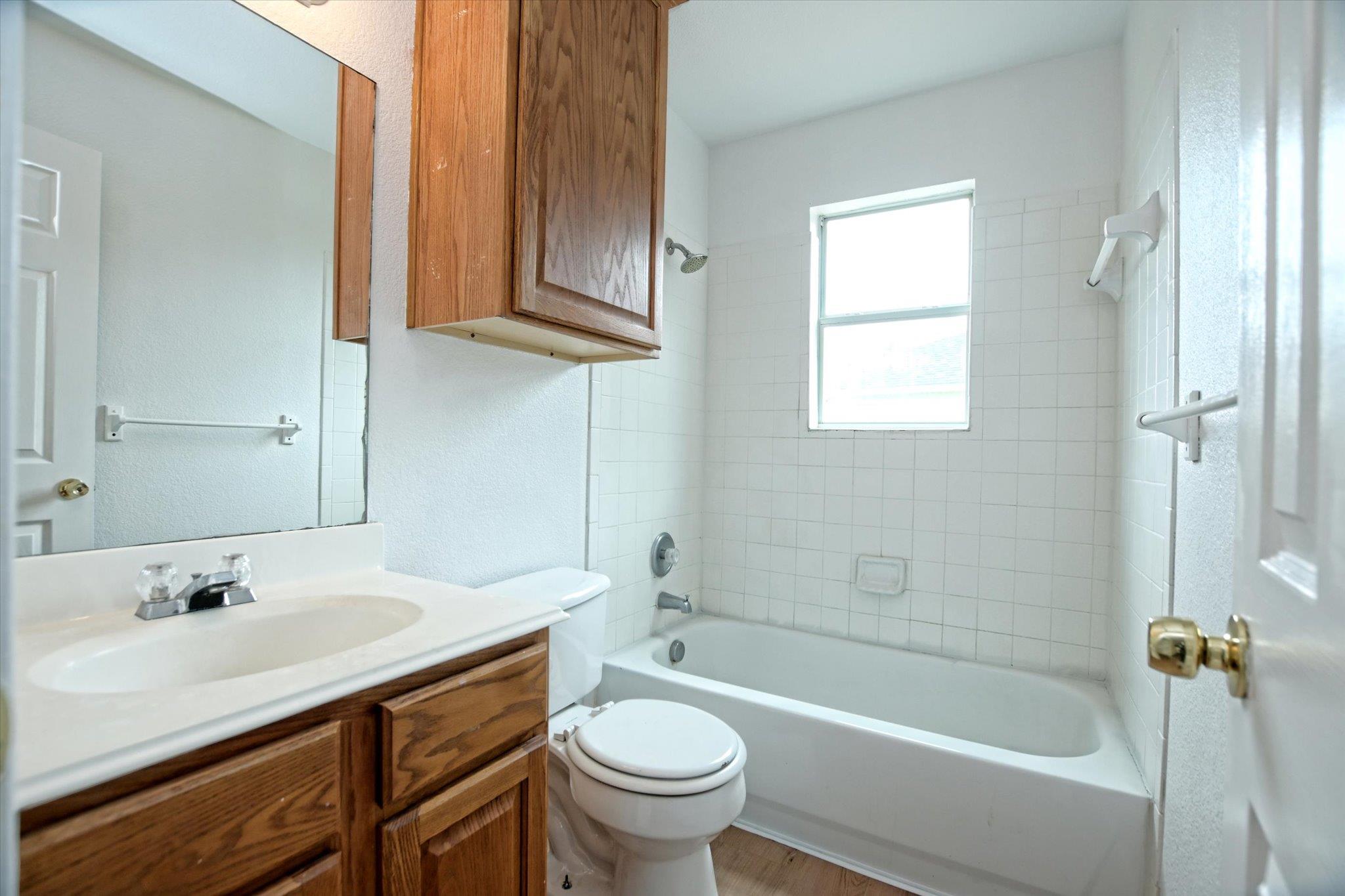 716 Honeysuckle Dr Property Photo 15