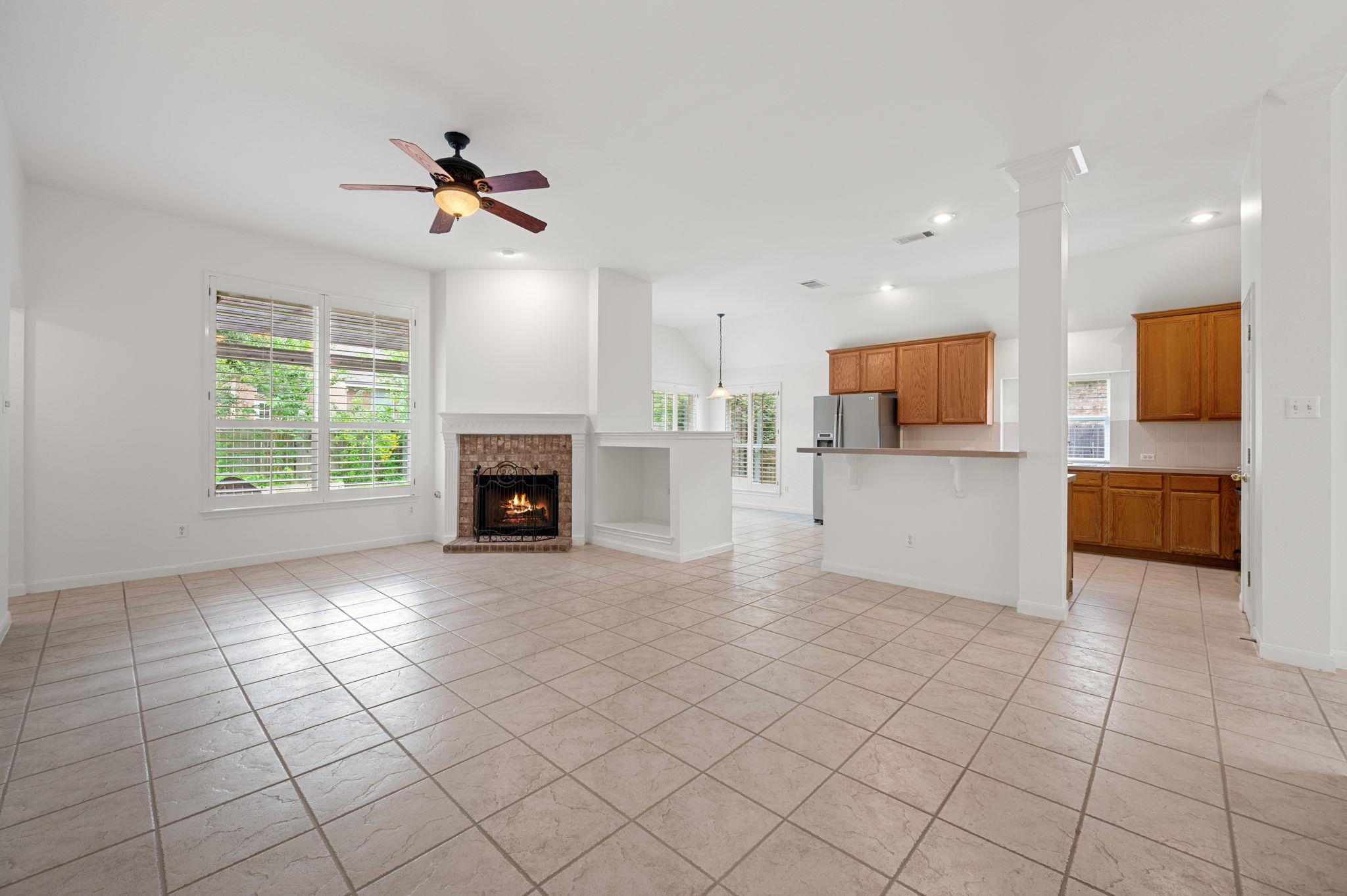9201 La Siesta Bnd Property Photo 5