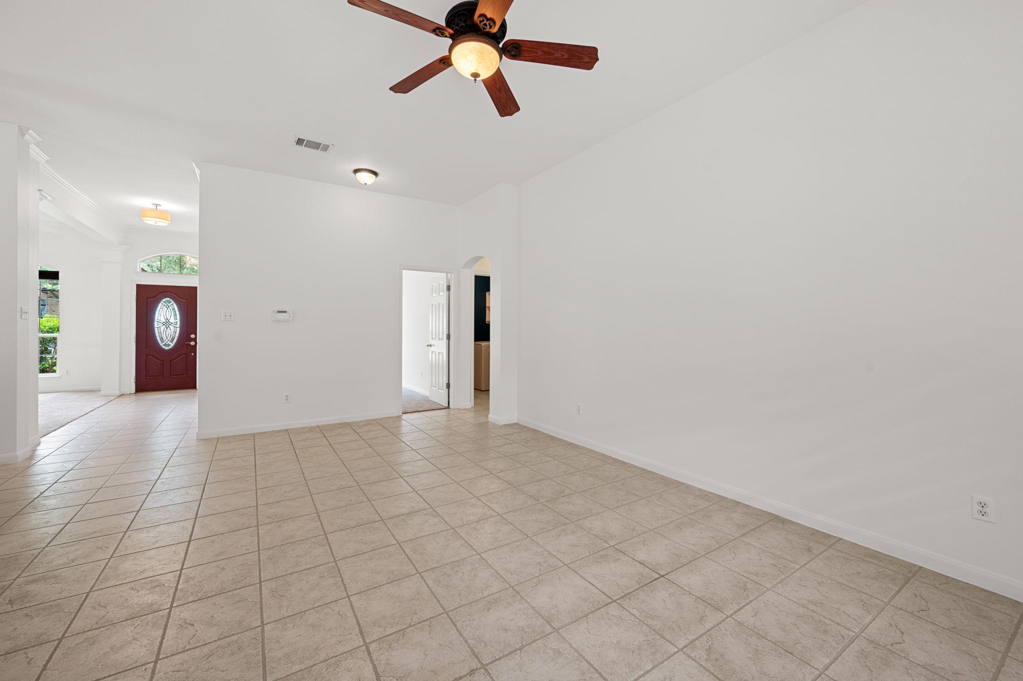 9201 La Siesta Bnd Property Photo 8