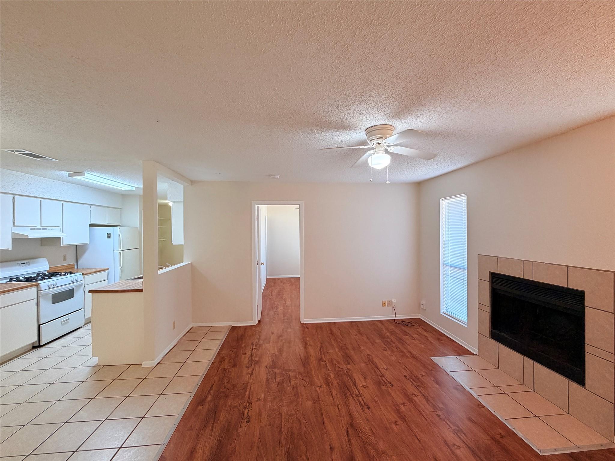 2301 Whitlow Cv Property Photo 5