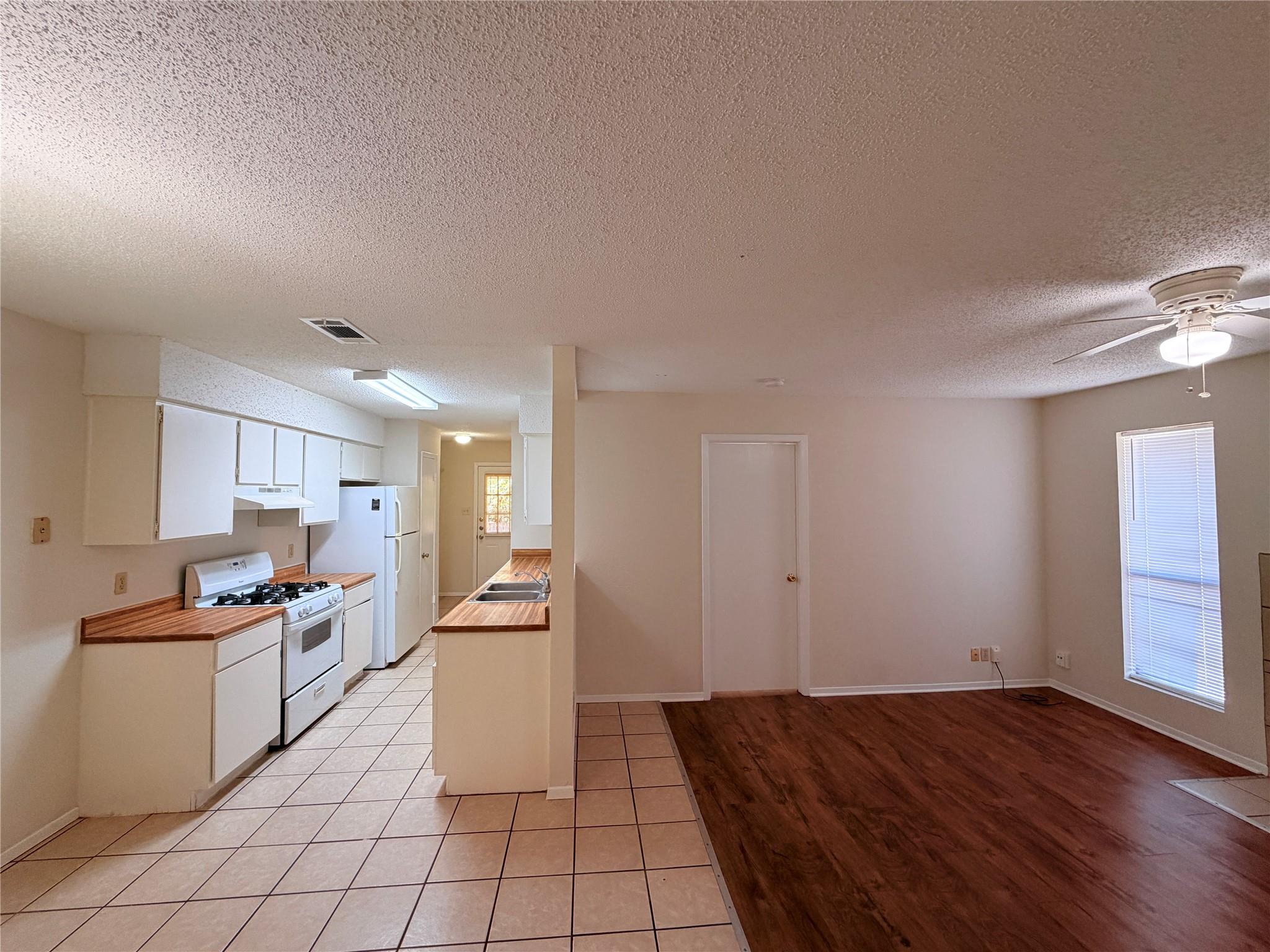 2301 Whitlow Cv Property Photo 10