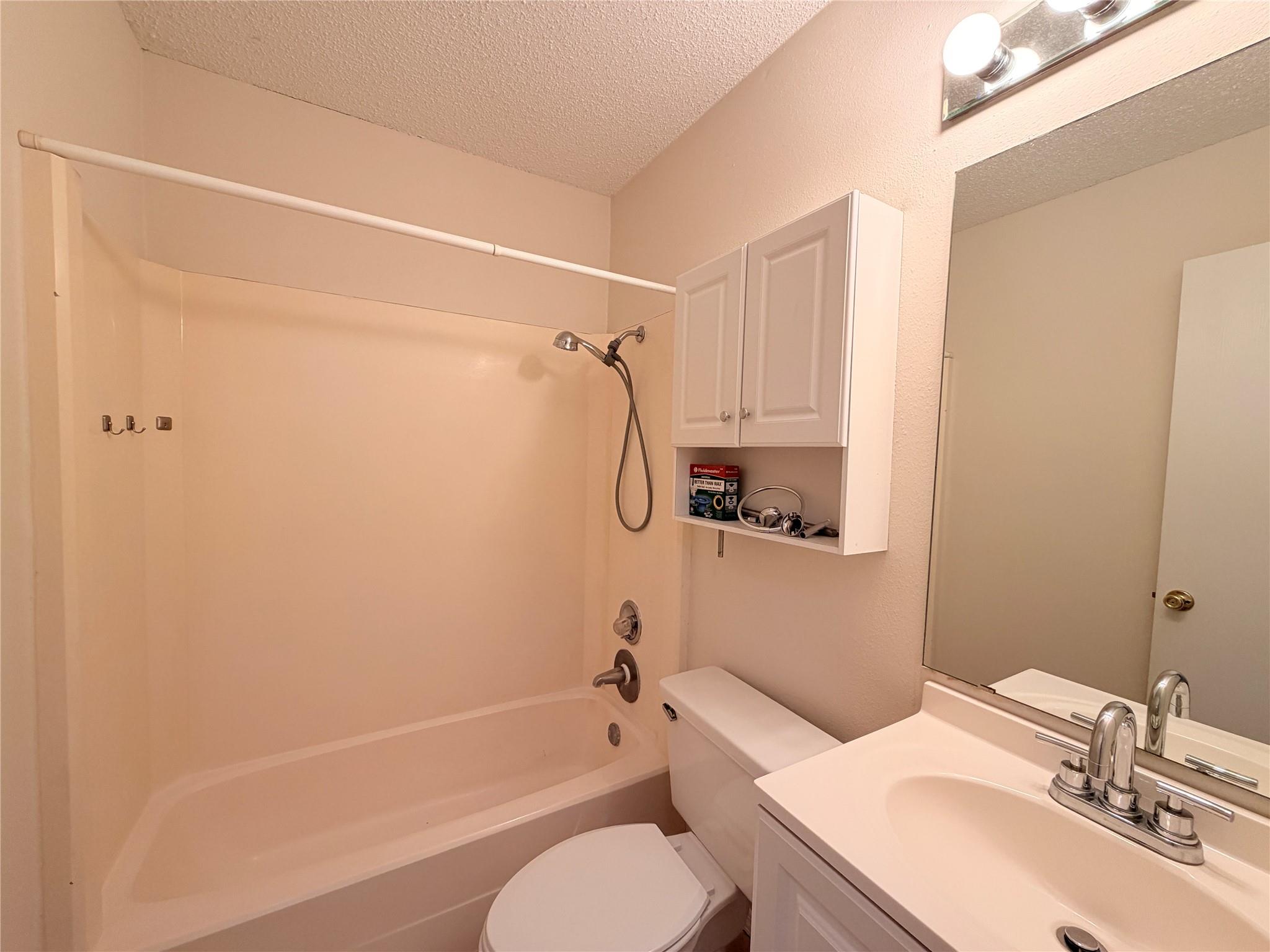 2301 Whitlow Cv Property Photo 26