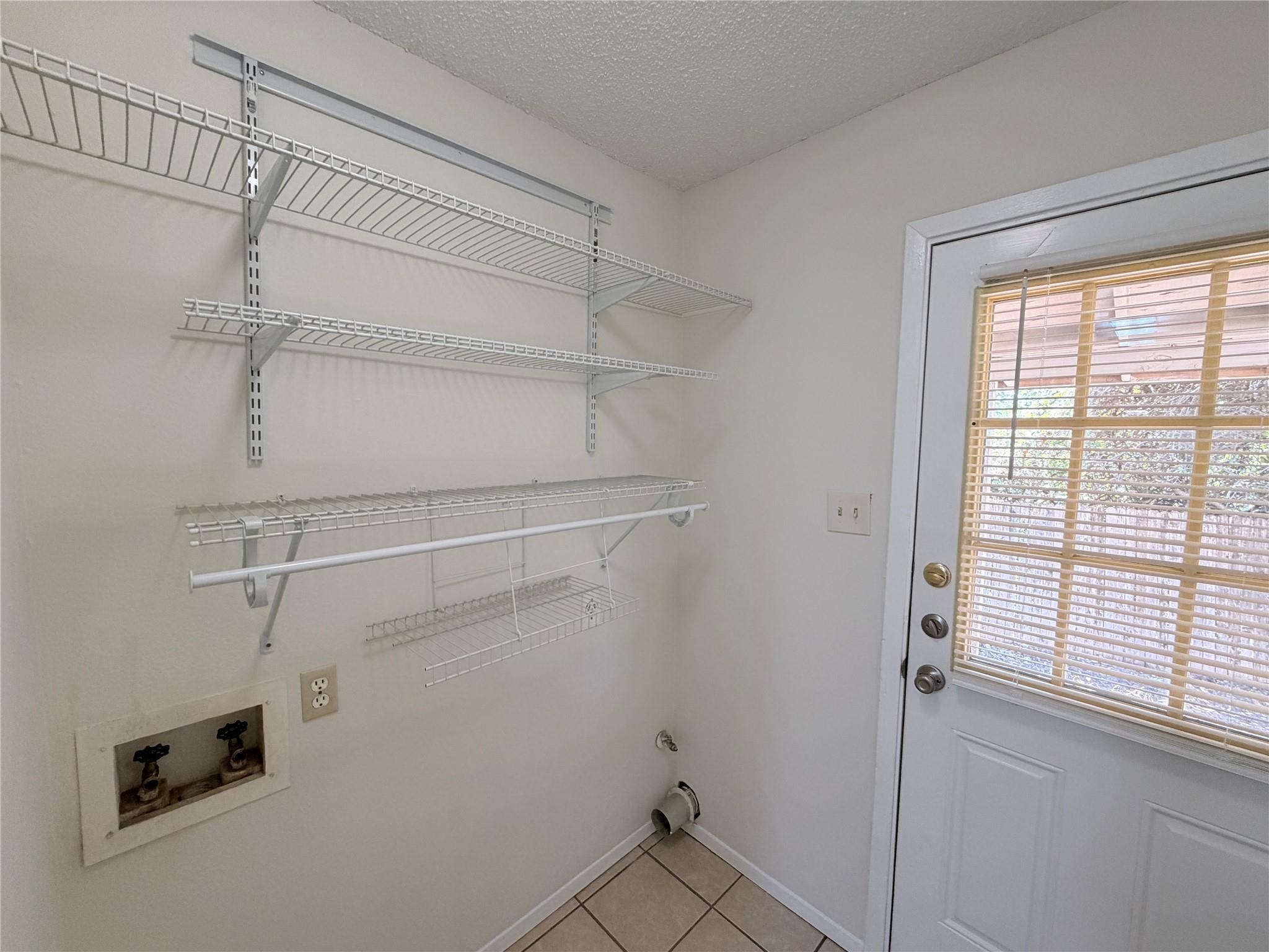2301 Whitlow Cv Property Photo 27